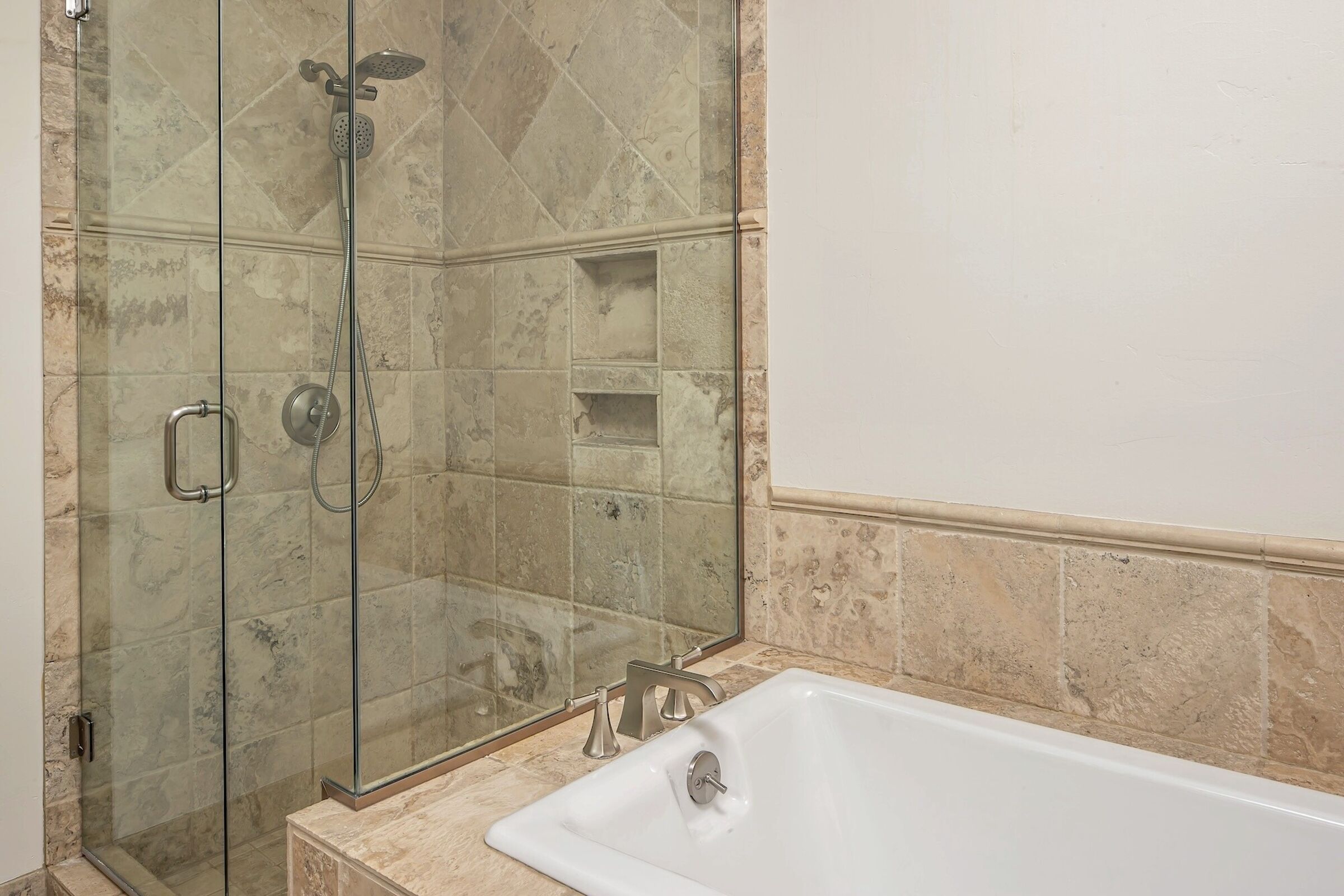 Master Ensuite Bathroom