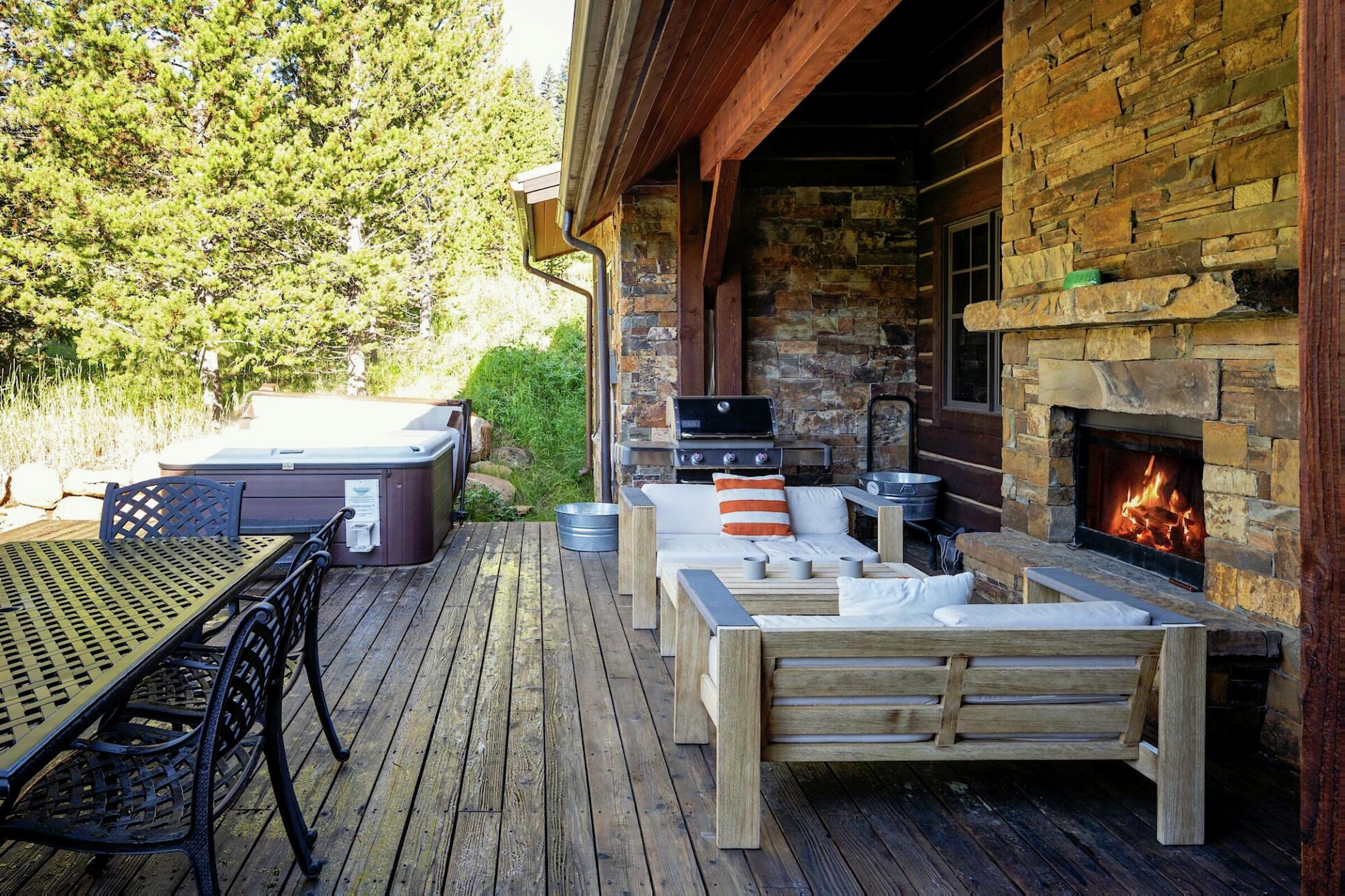 Deck with Hot Tub