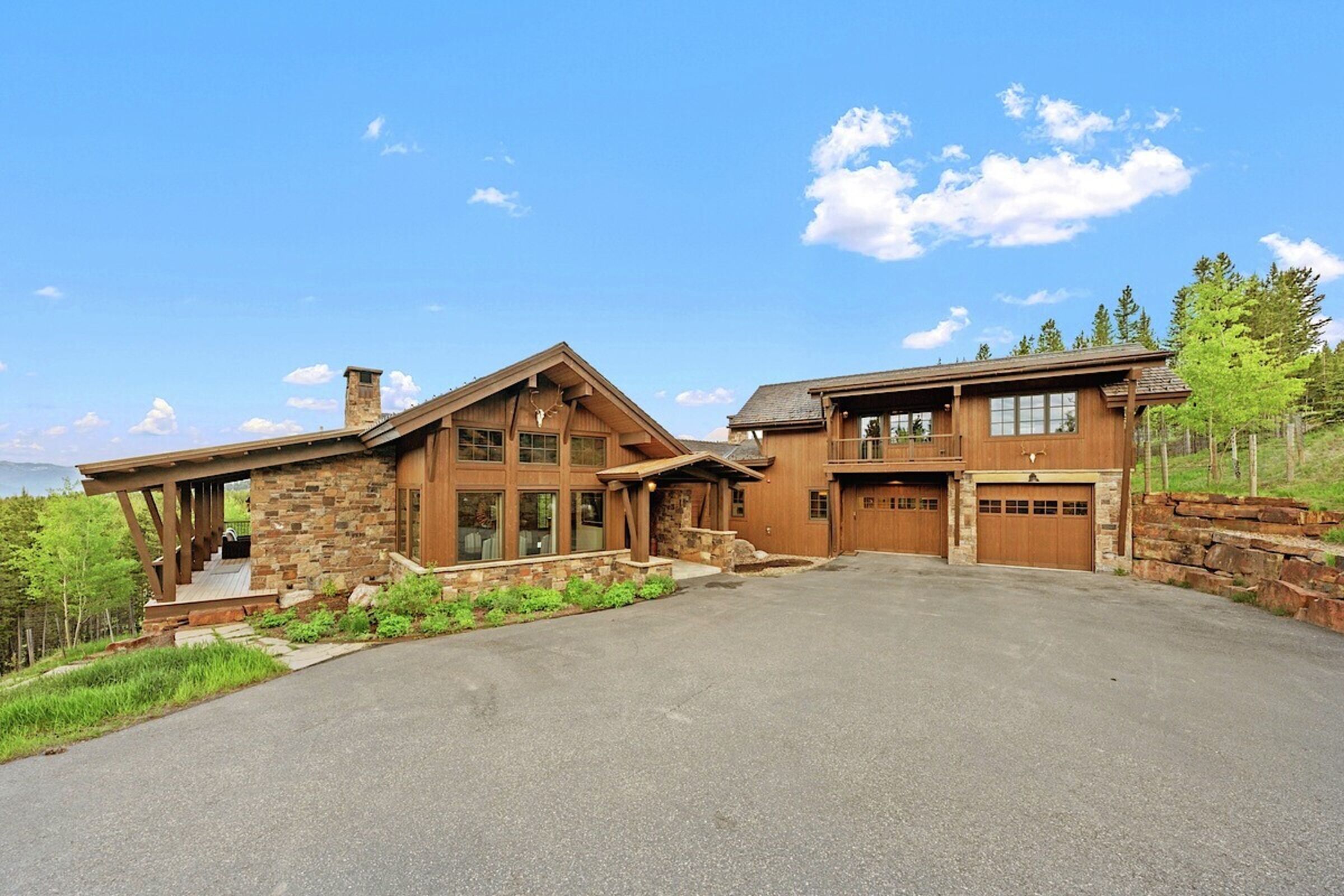 The Last Best Chalet Exterior - Summer