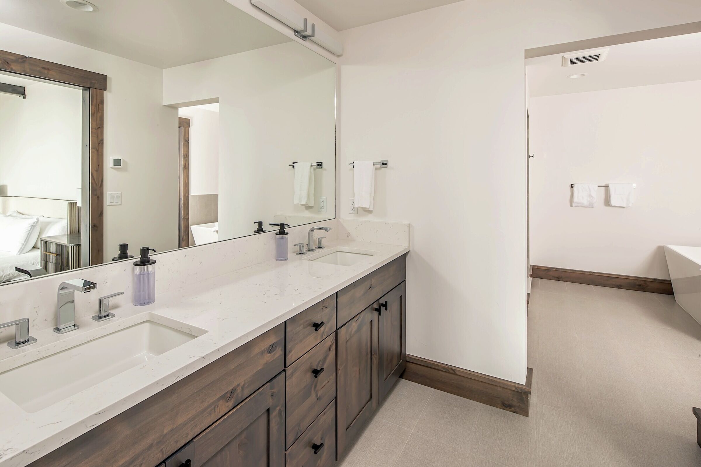 Master Ensuite Bathroom