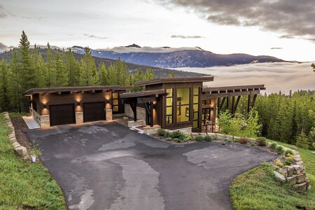Yeti Ridge Retreat