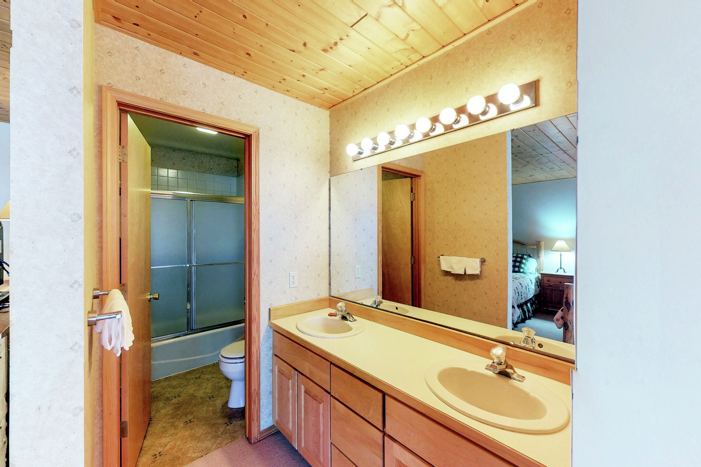 Ensuite Bathroom