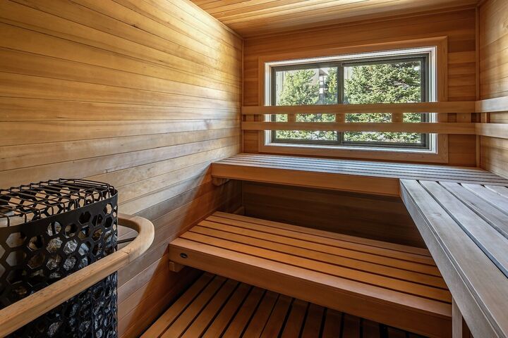 105 Beaverhead #301 - Sauna