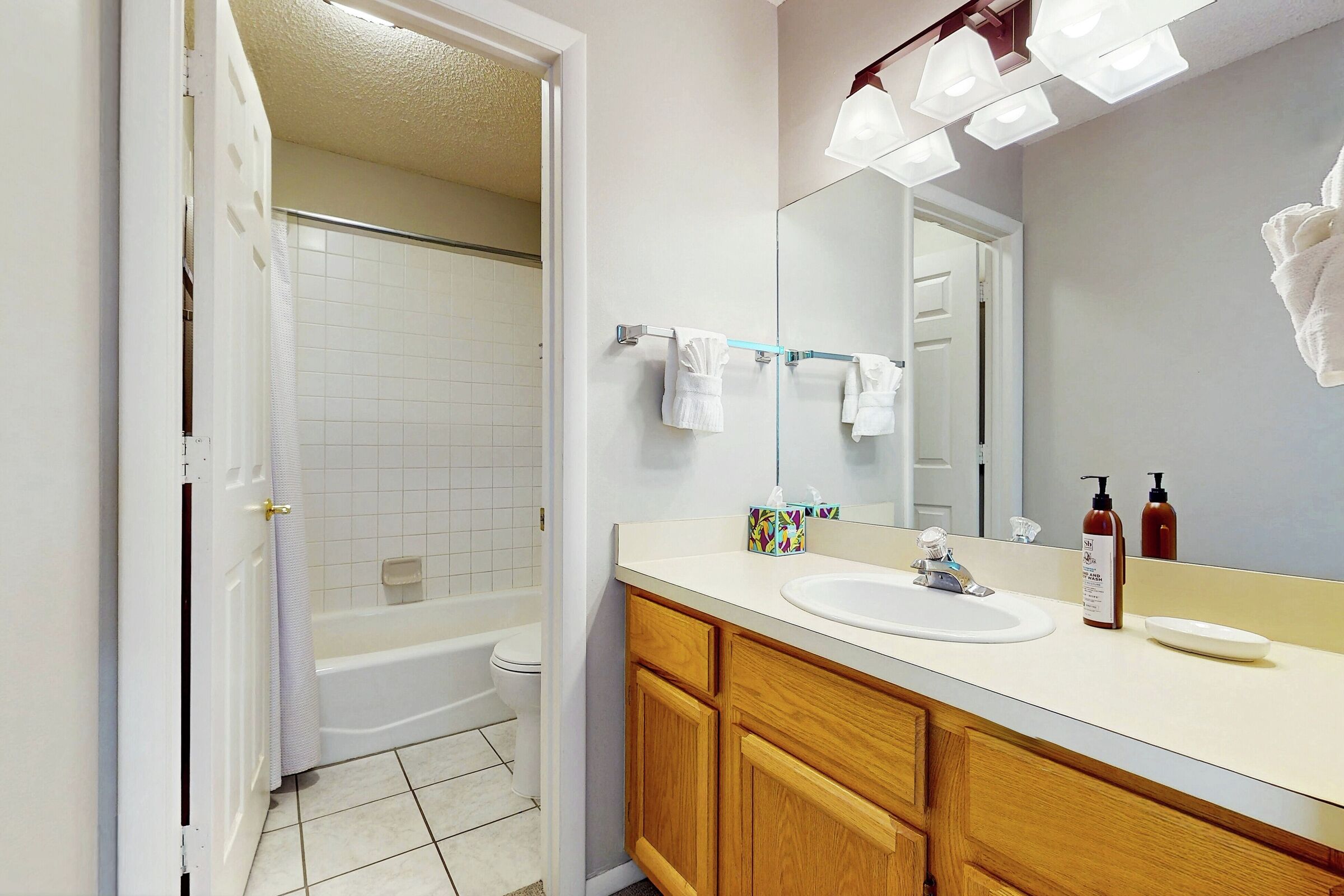 Master Ensuite Bathroom
