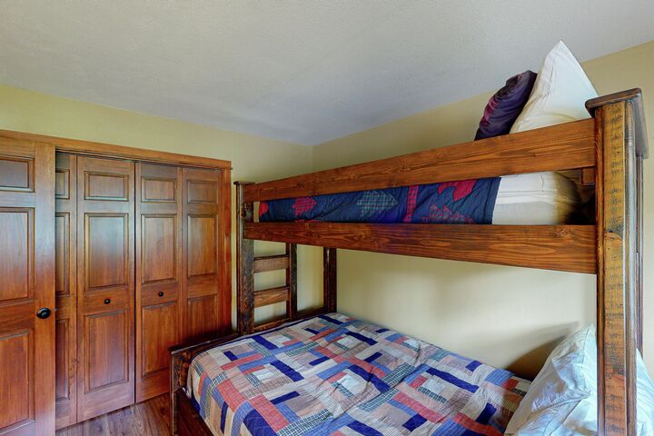#20 - Woodbine - Bedroom