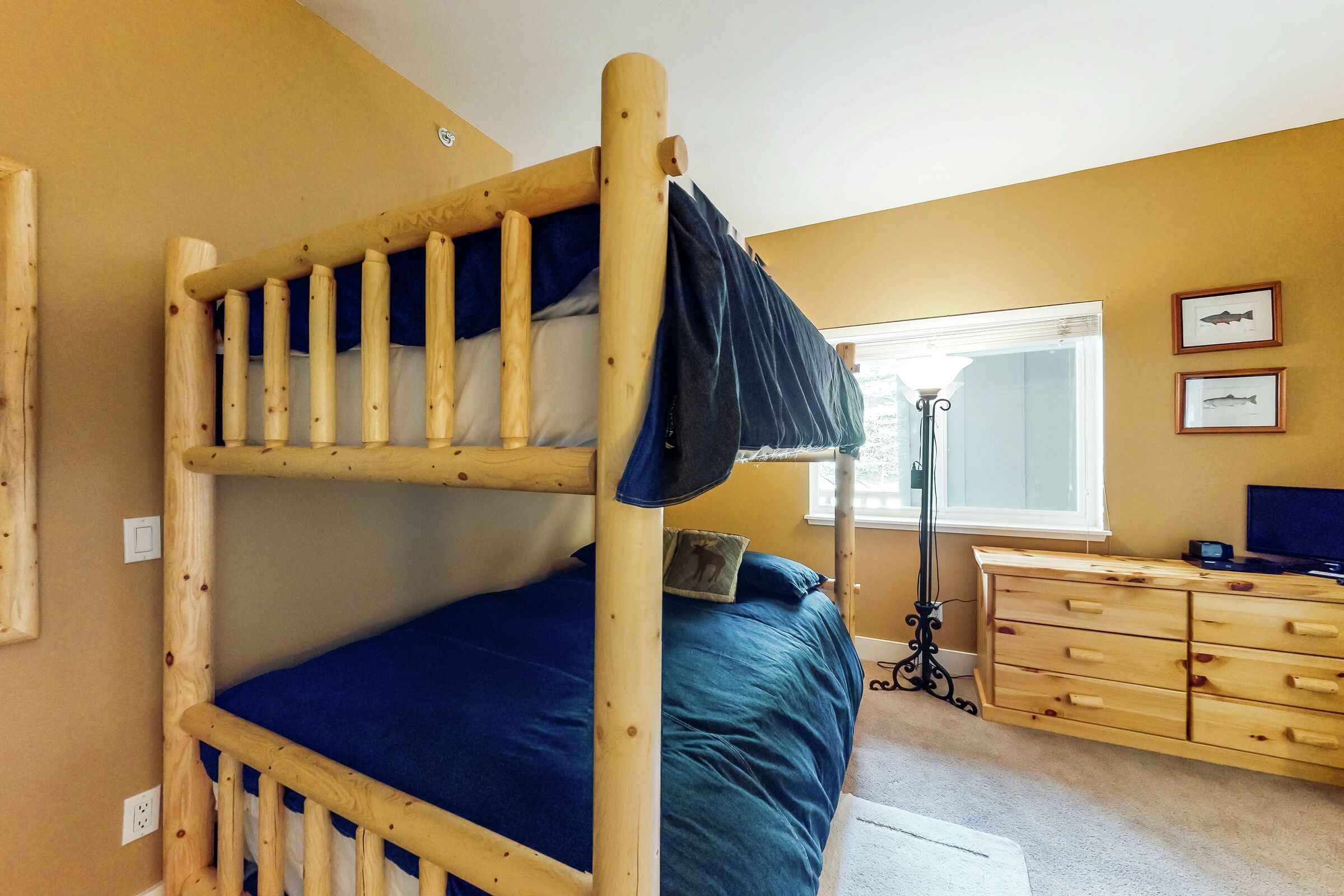 #16 - Wood River - Bedroom