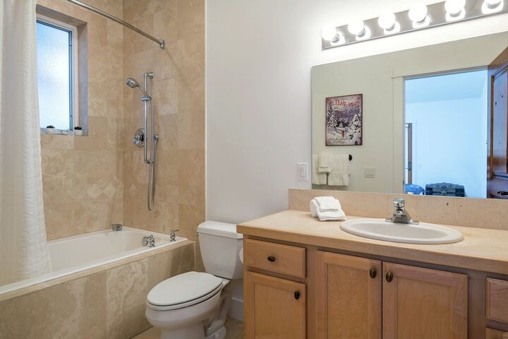 #9 - Ensuite Bathroom