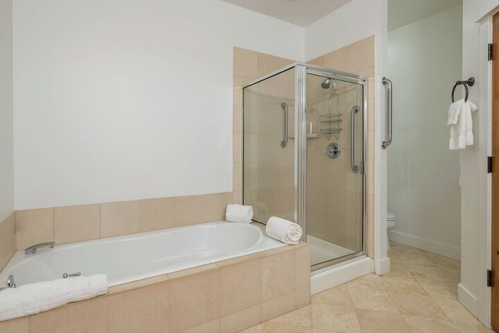 #9 - Master Ensuite Bathroom