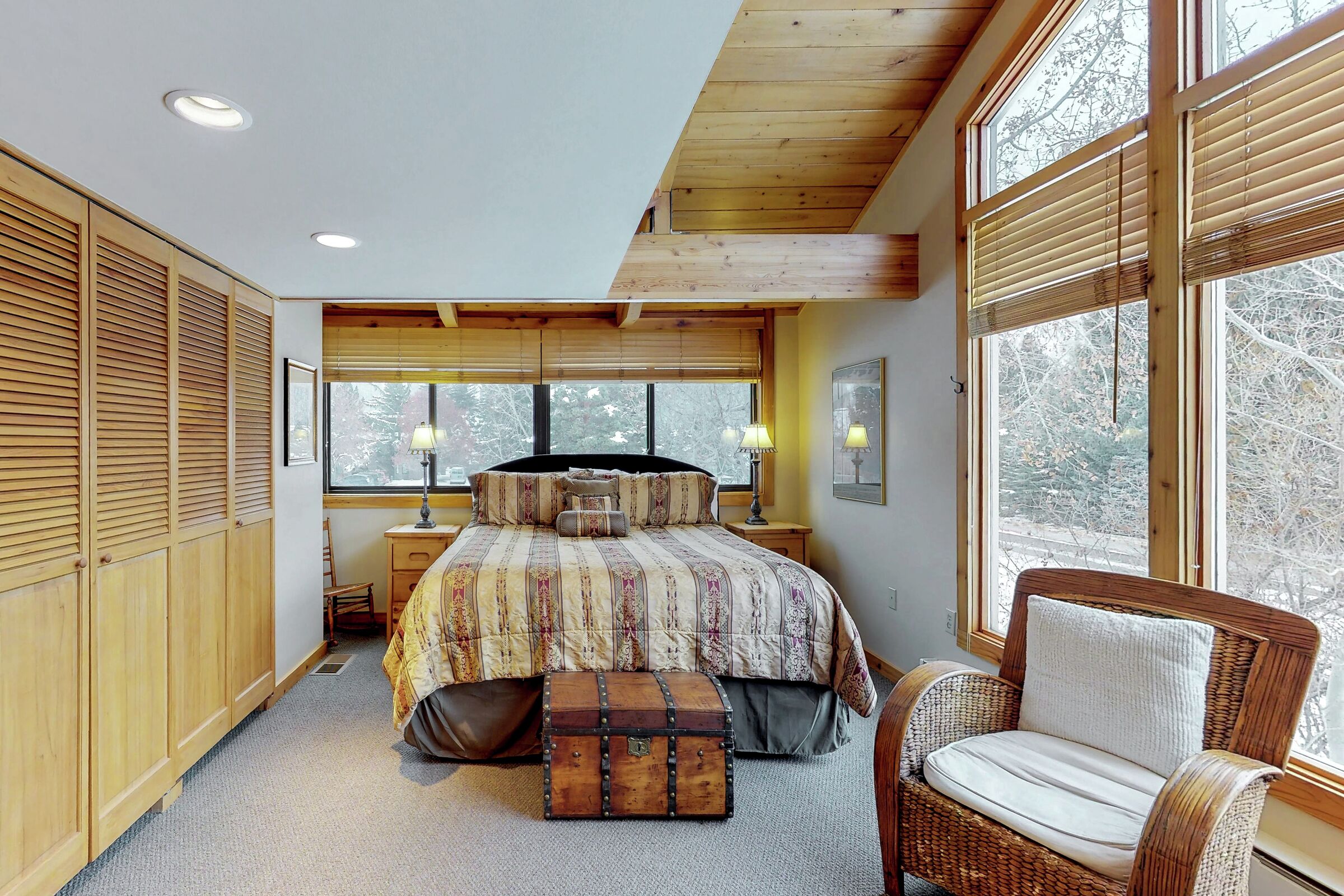 #01 - Ketchum Treehouse - Bedroom