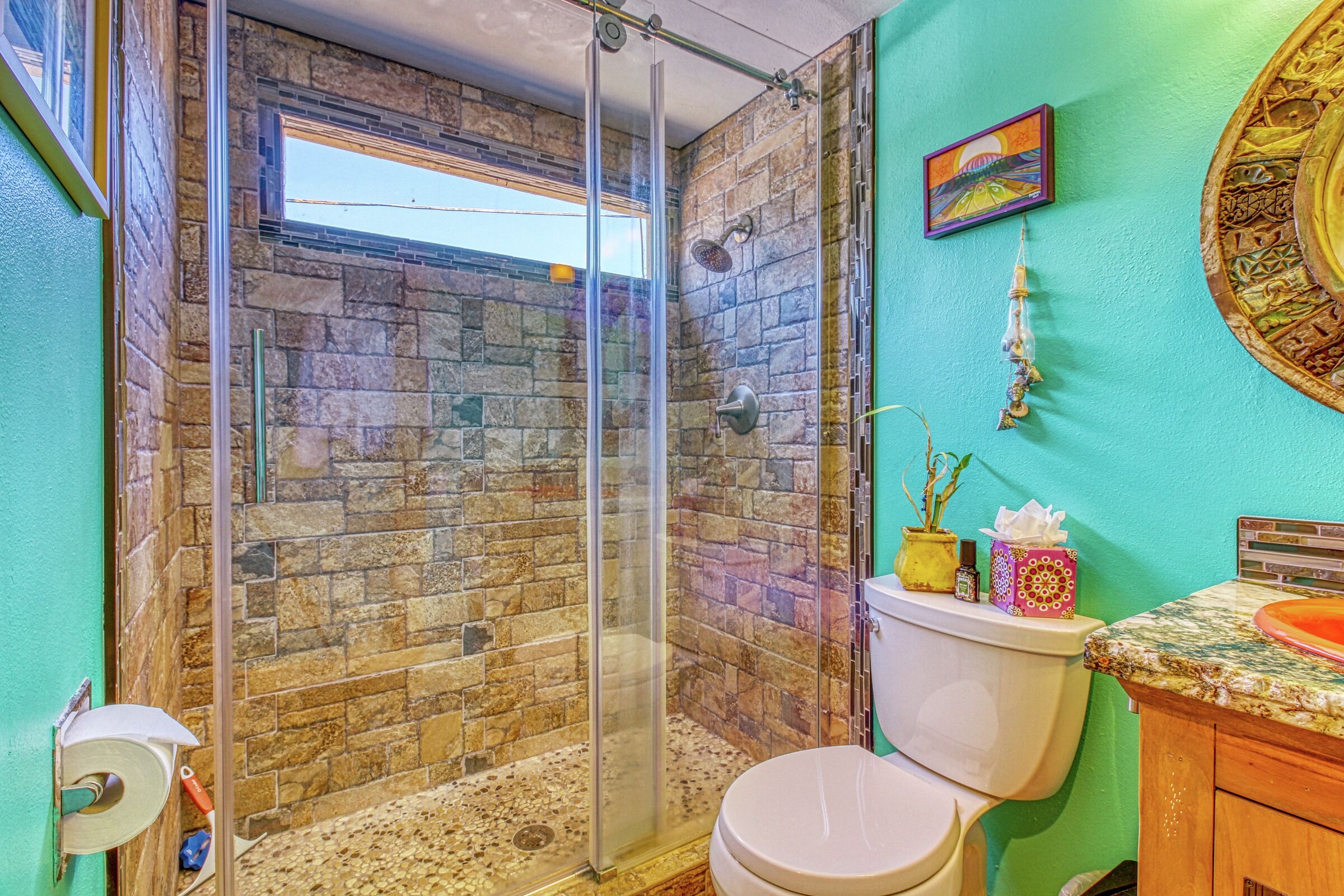 #18 - Bathroom