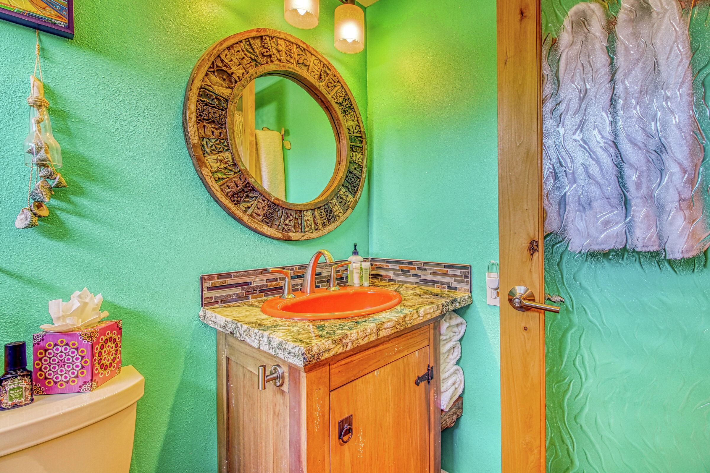 #18 - Bathroom