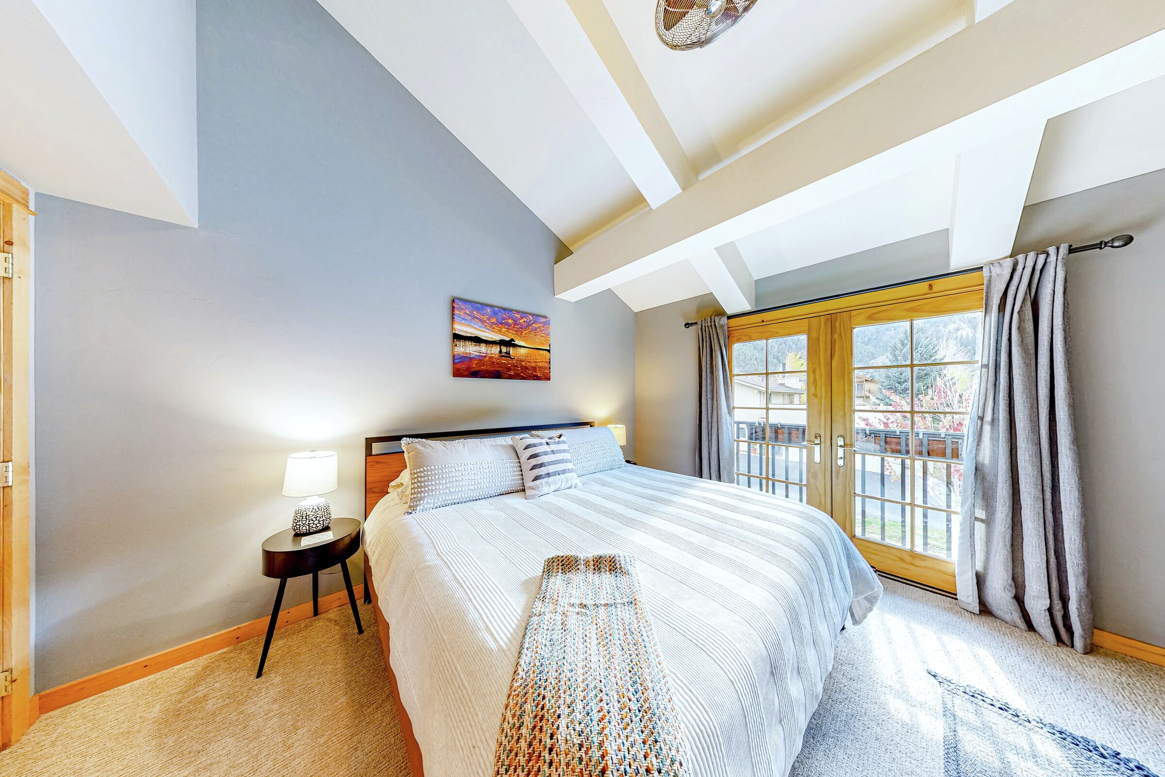 #13 - Sun & Slopes - Bedroom