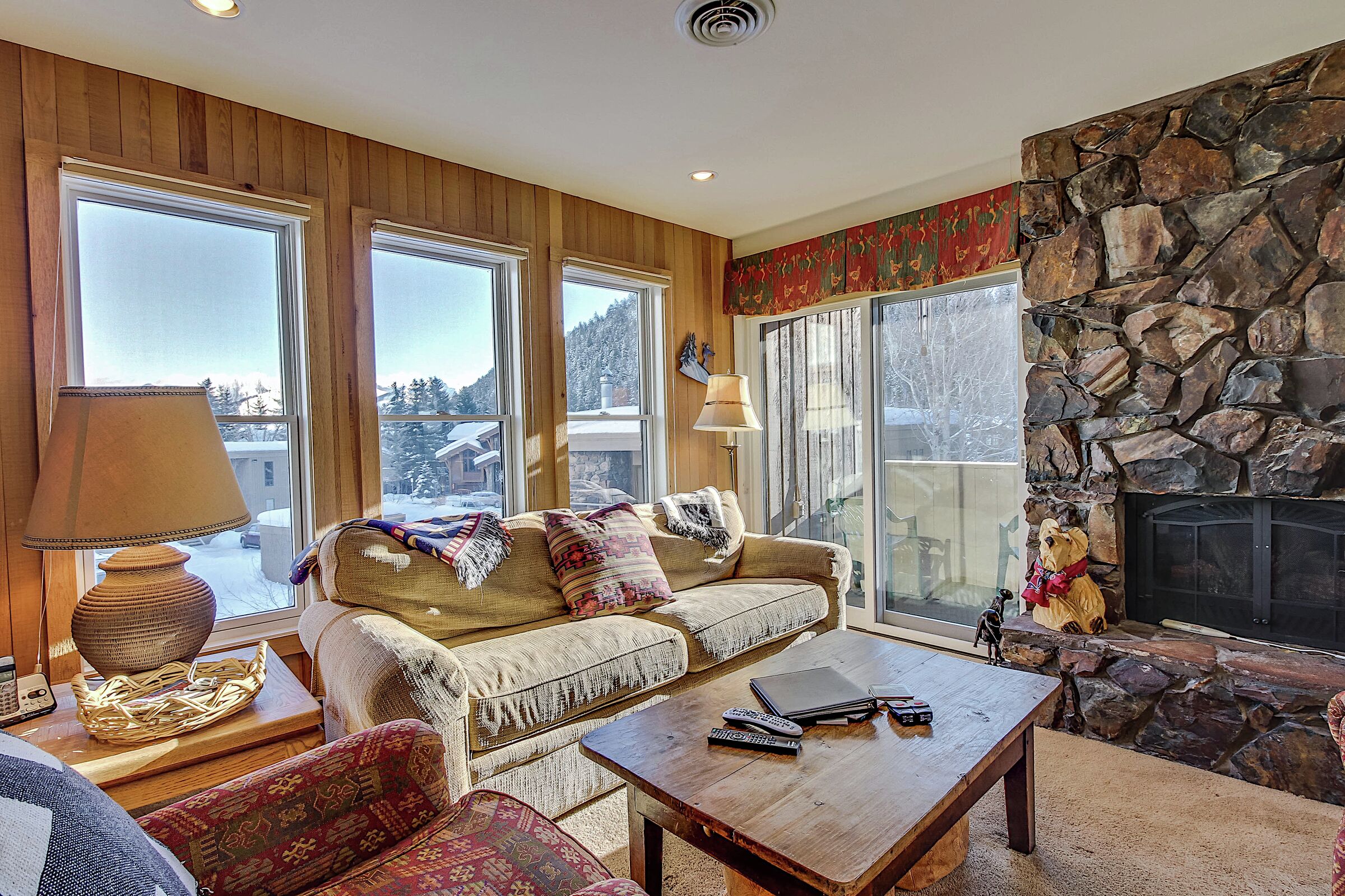 #34 - Living Room