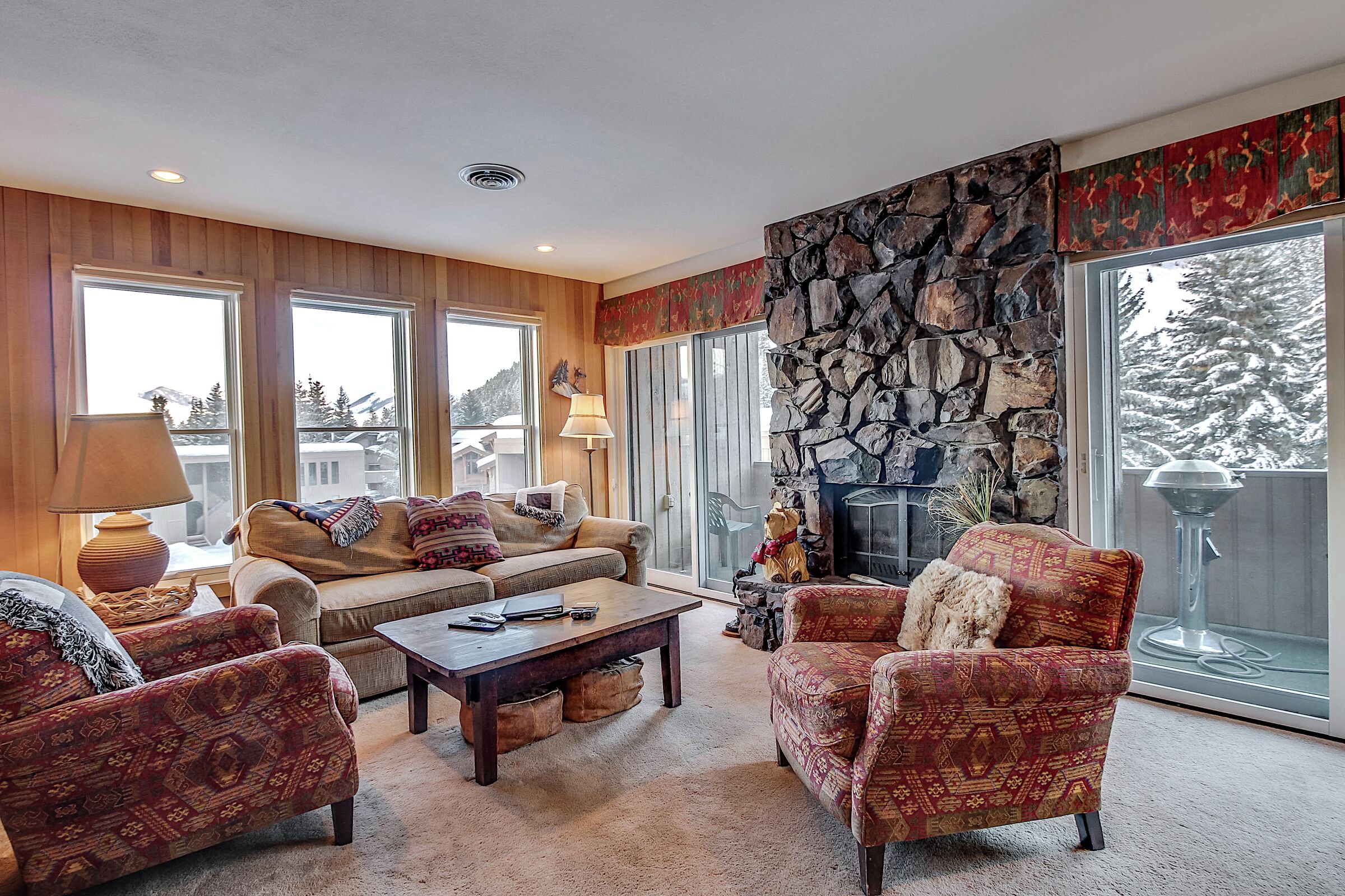 #34 - Living Room