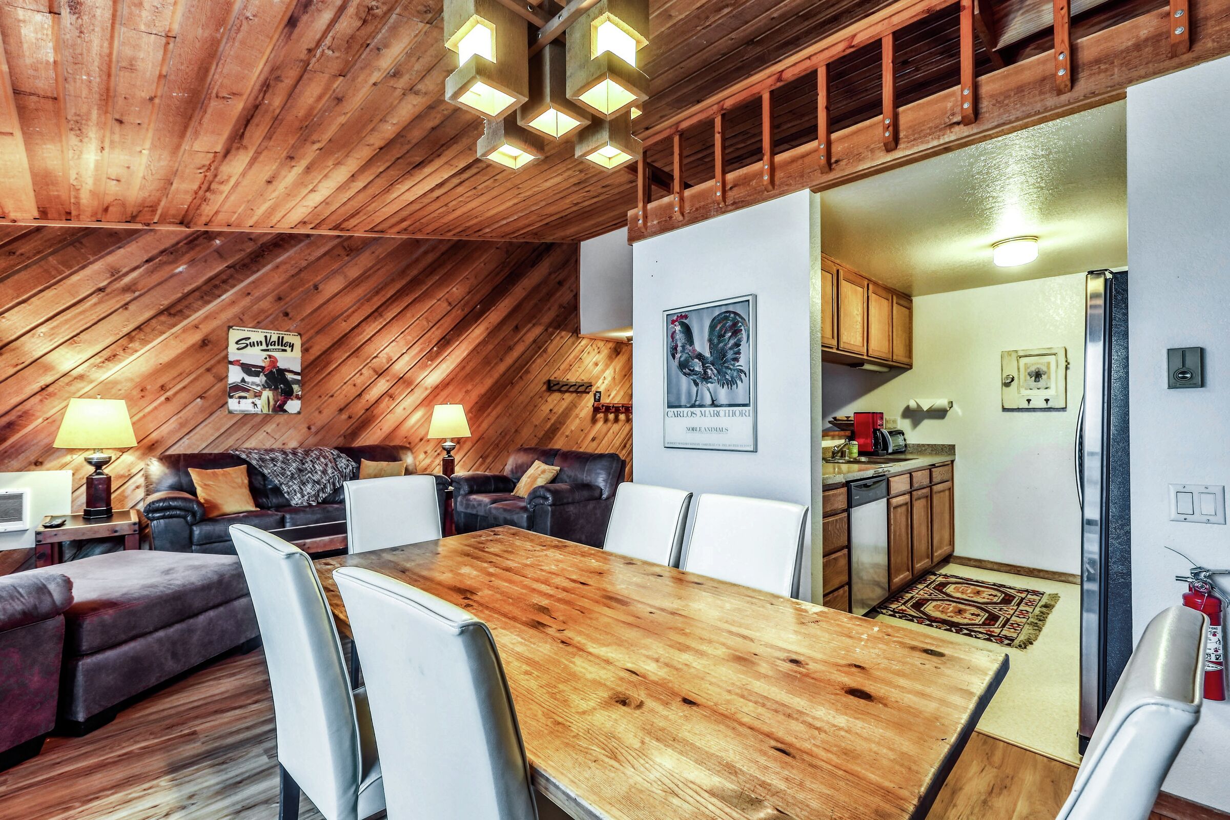 Dining Room & Kitchen