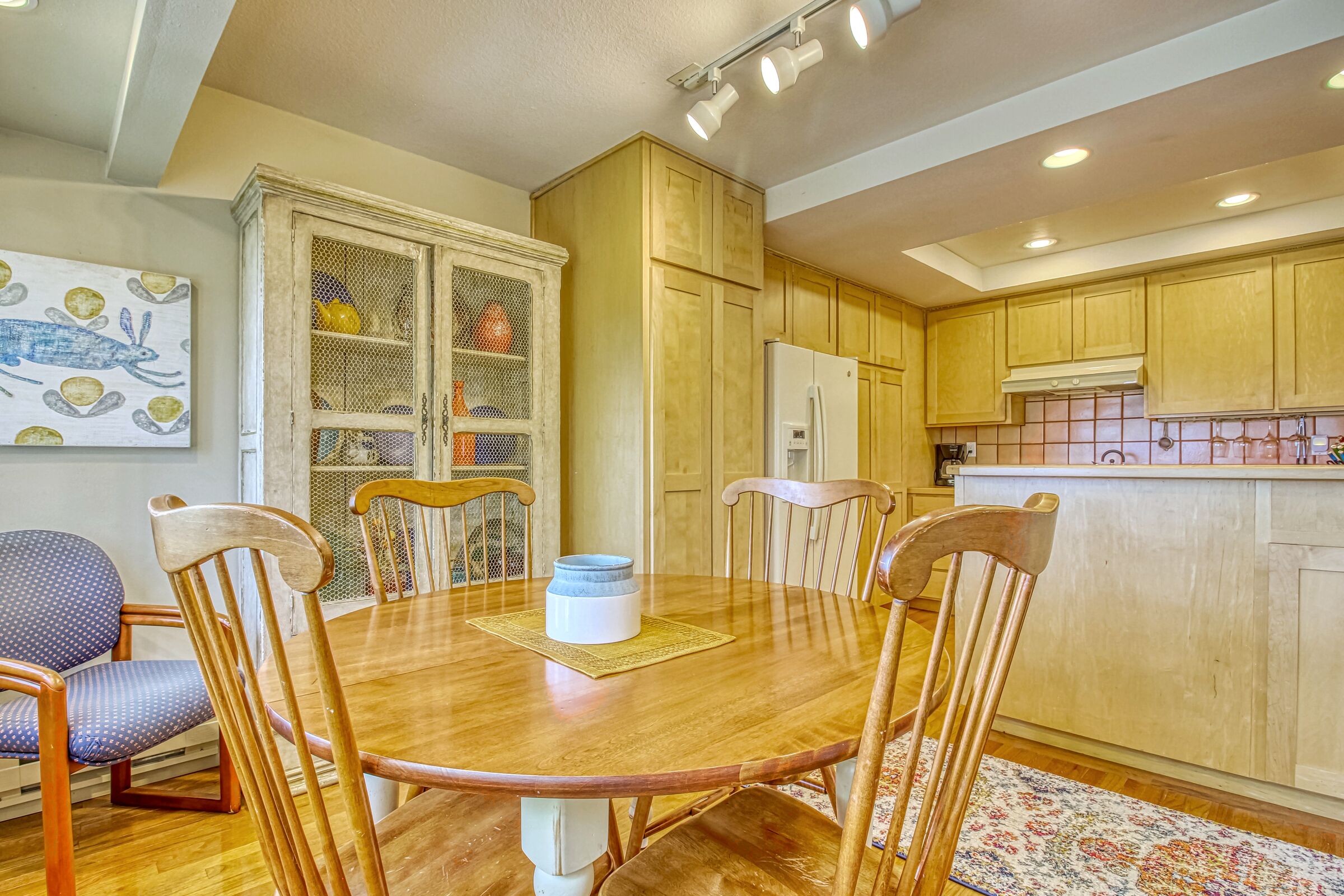 #4016 - Dining Room