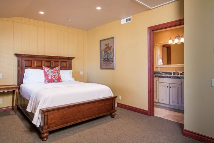 #1218 - Bedroom