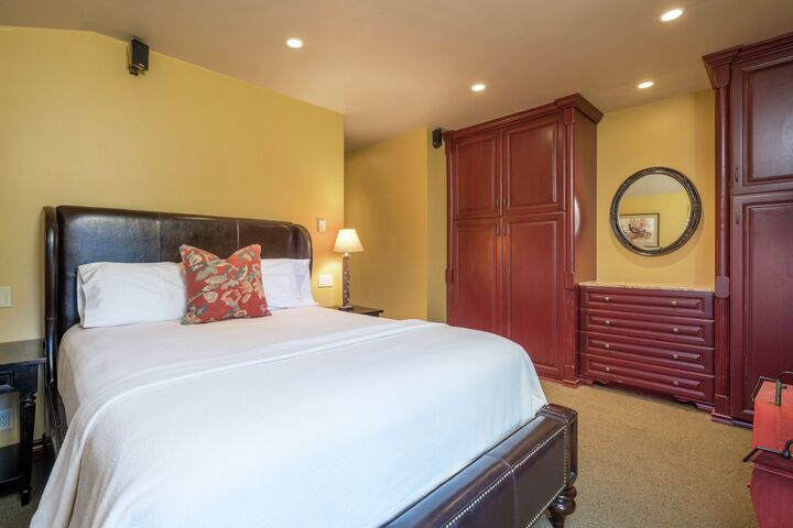 #1218 - Bedroom