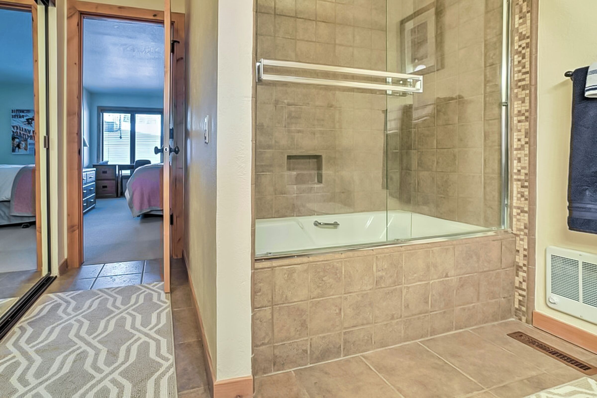 #4311 - Bathroom