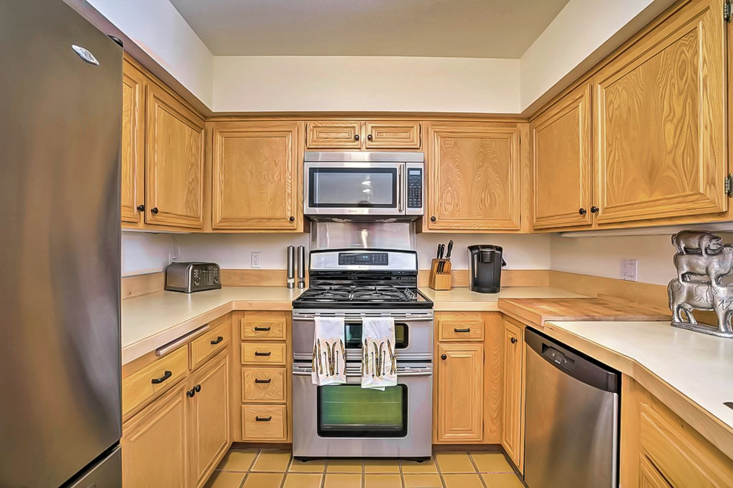 #4311 - Kitchen