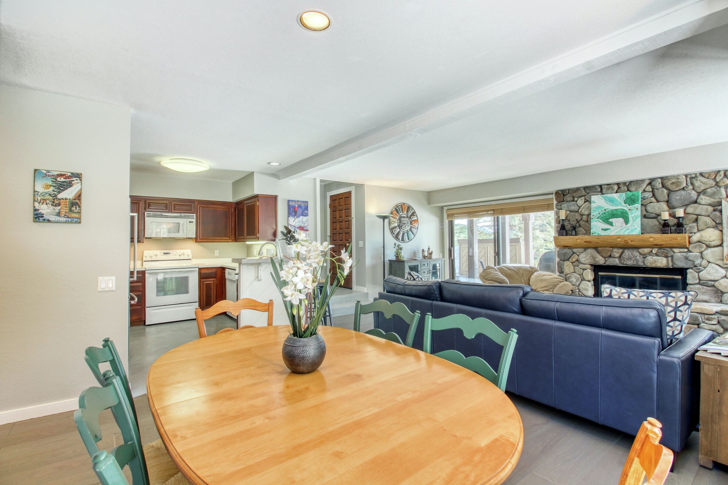 Dining Room & Living Room