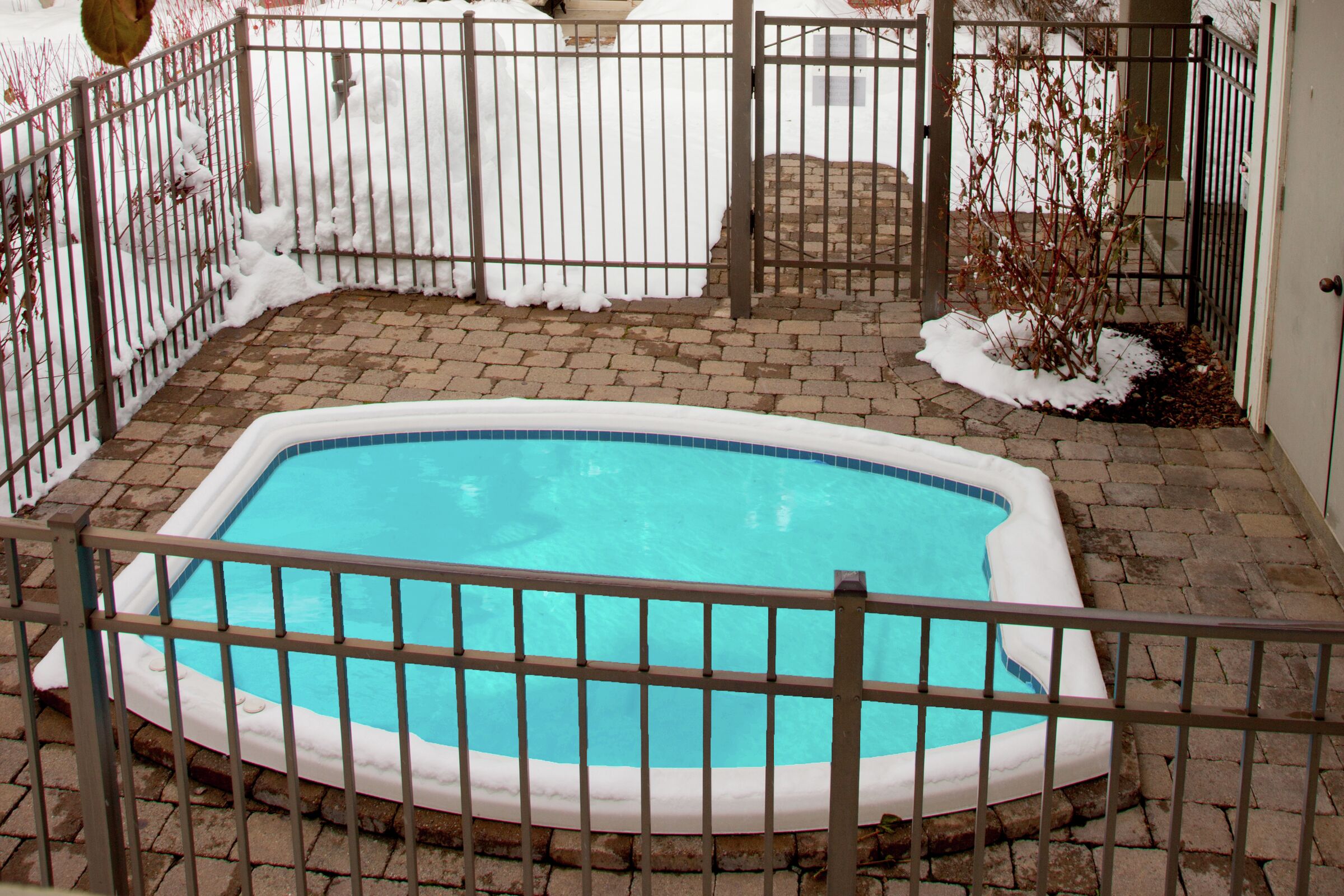 Outdoor Hot Tub