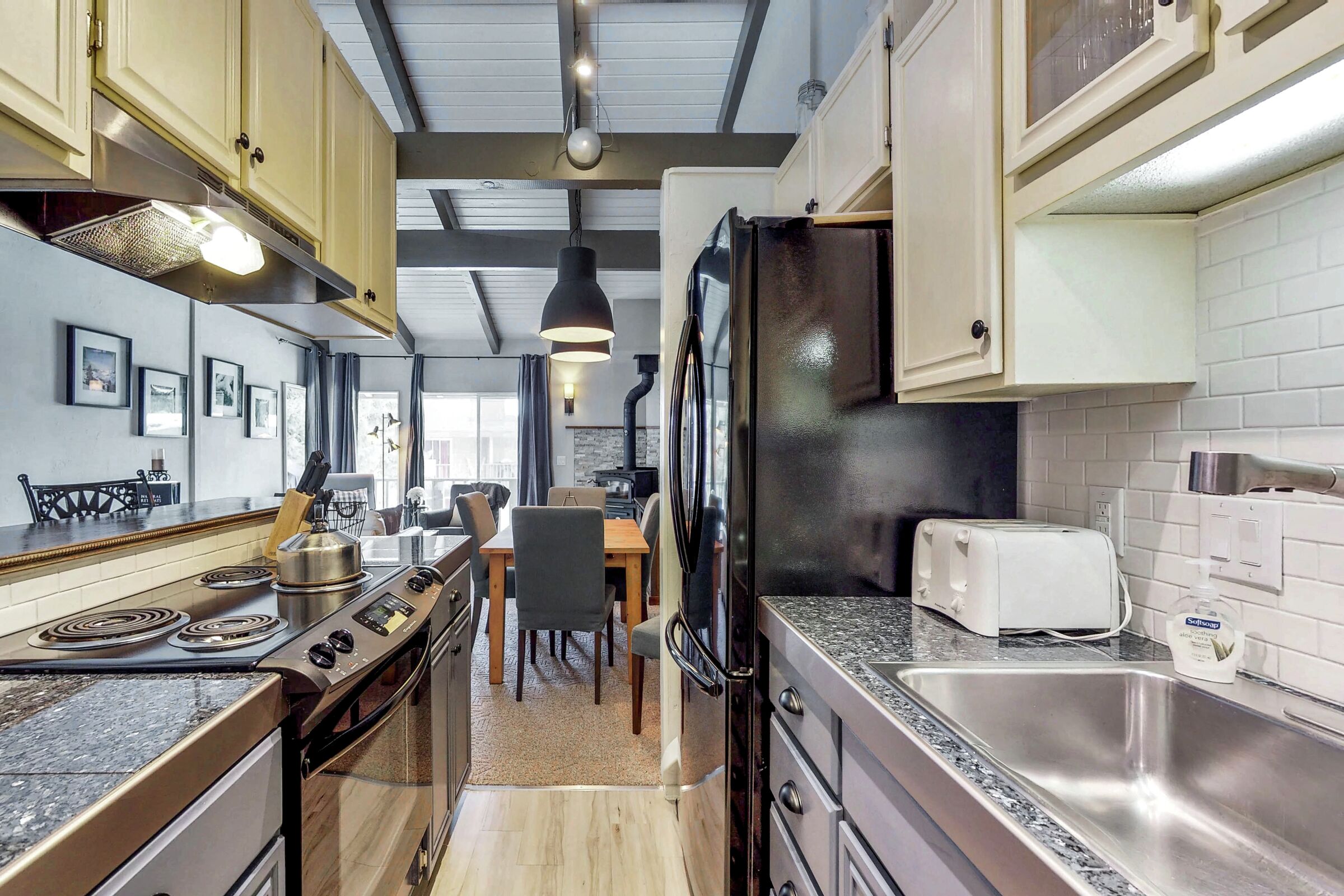 #31 - Kitchen