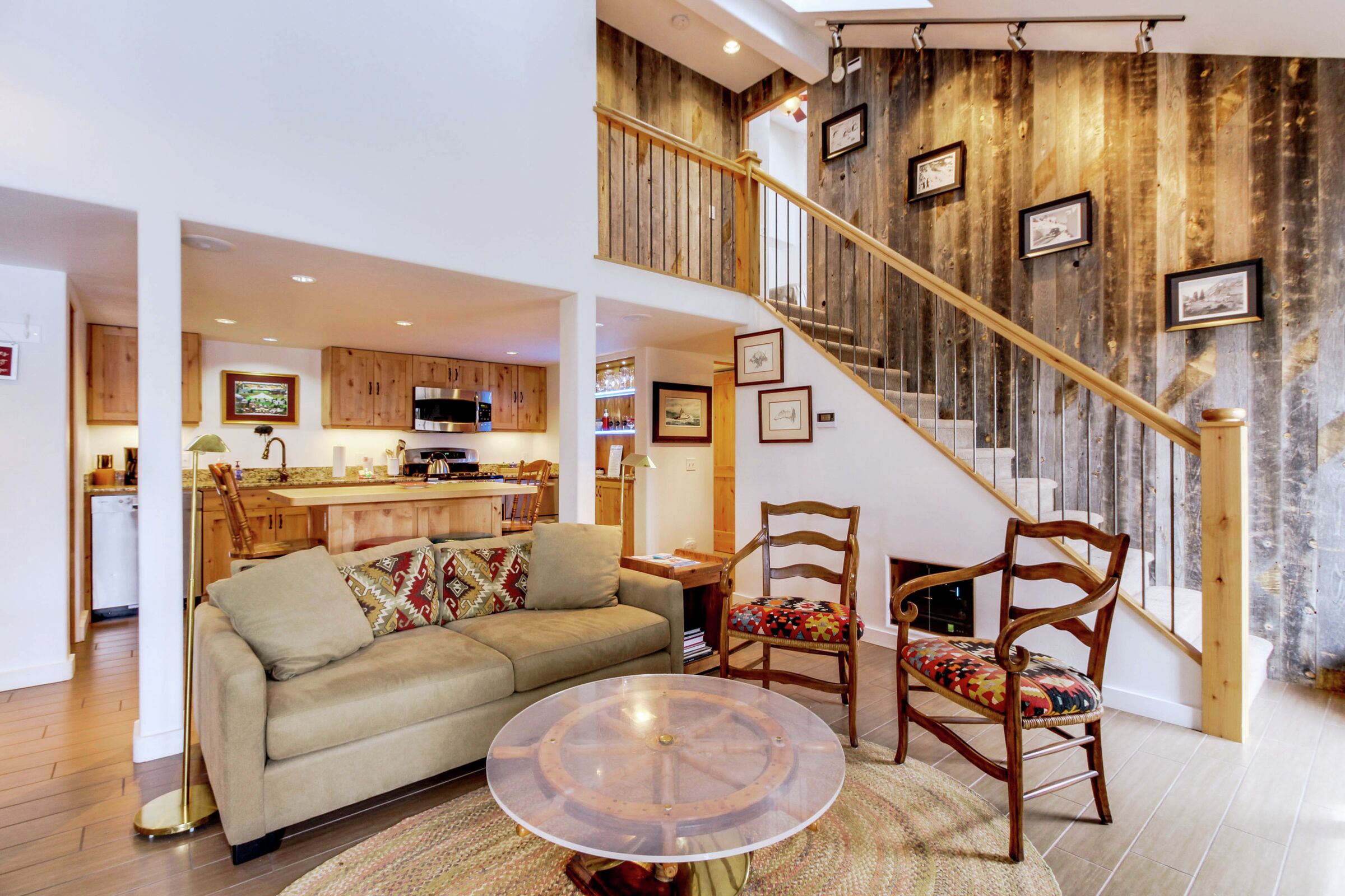 Living Room & Kitchen
