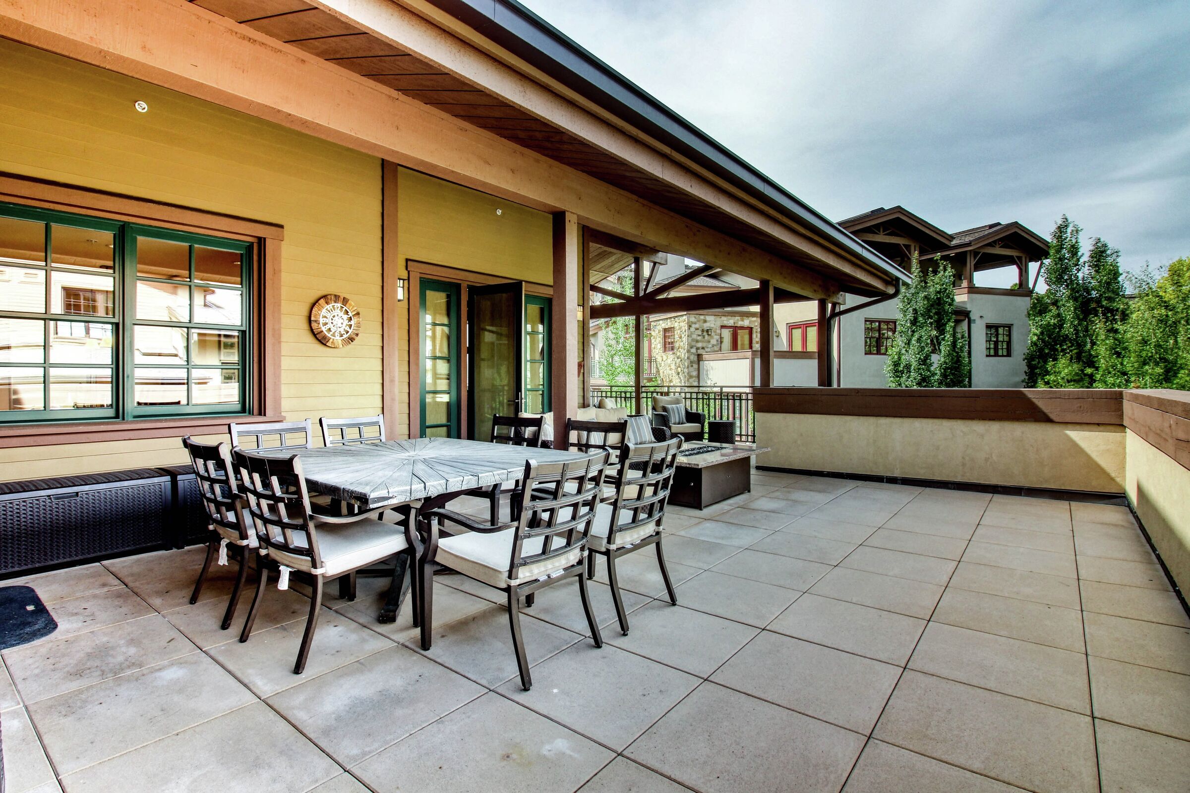 #13 - Elkhorn Springs Retreat - Balcony