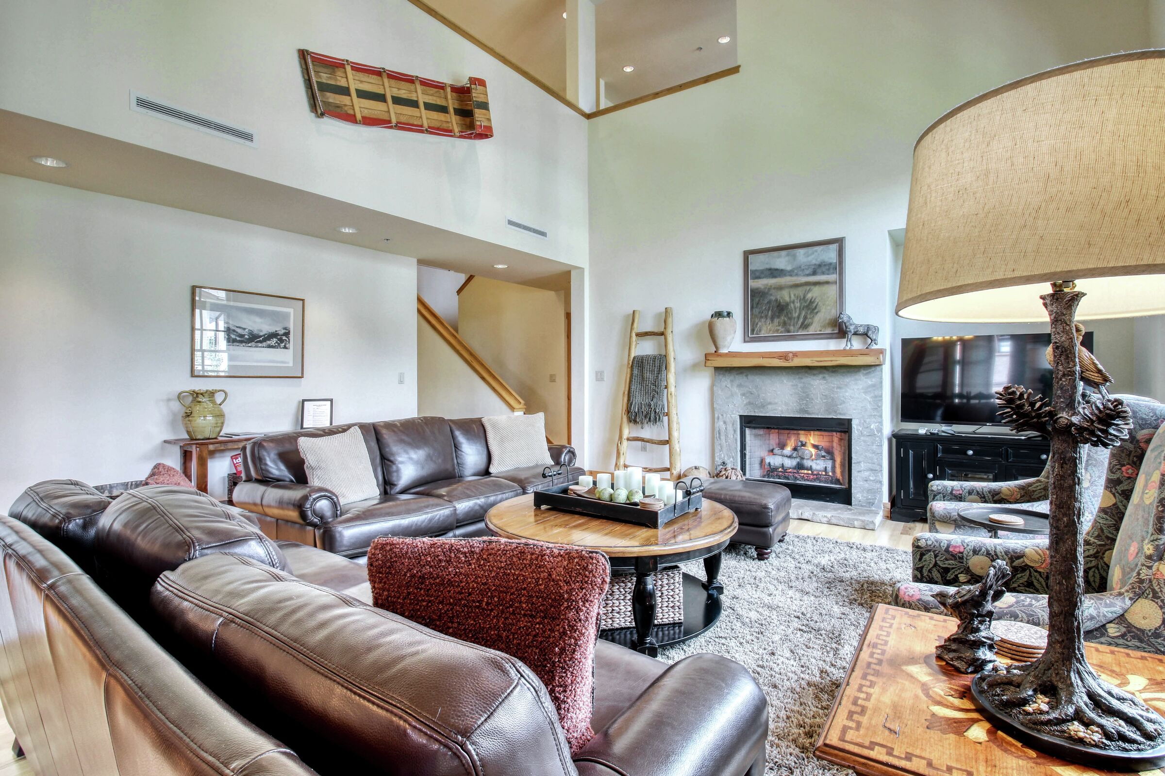 #13 - Elkhorn Springs Retreat - Living Room