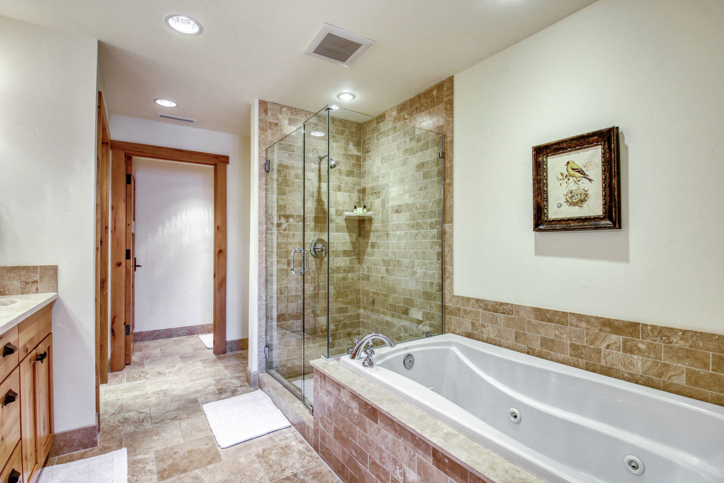 #13 - Elkhorn Springs Retreat - Bathroom