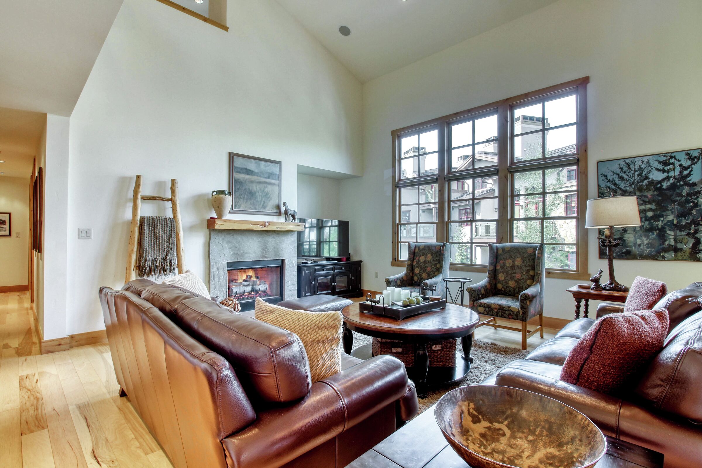 #13 - Elkhorn Springs Retreat - Living Room