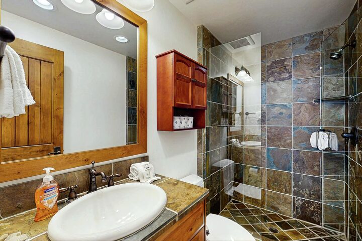 #3E - Luxury Mountain Townhome - Bathroom