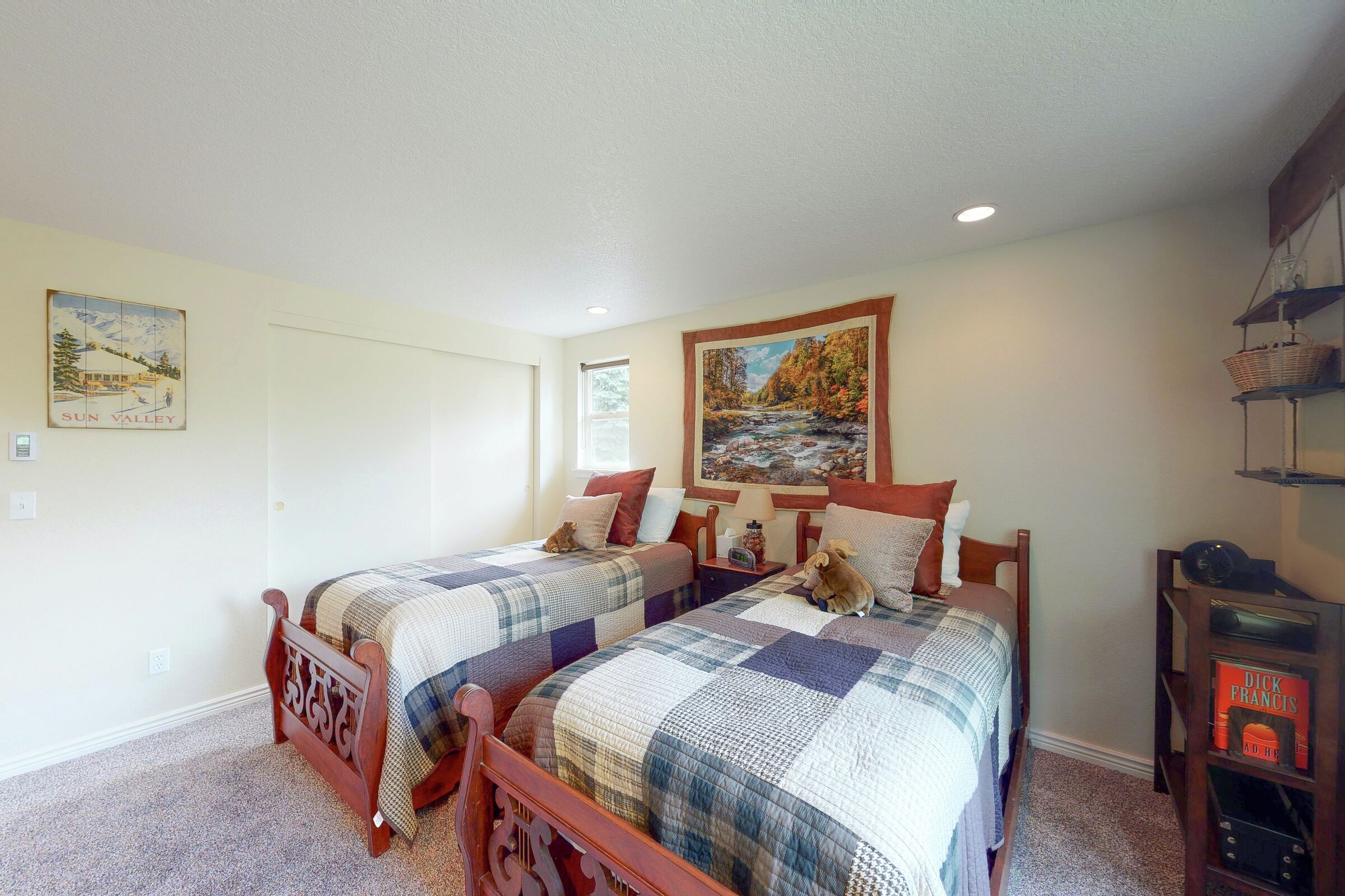 #3642 - Valley Perch - Bedroom