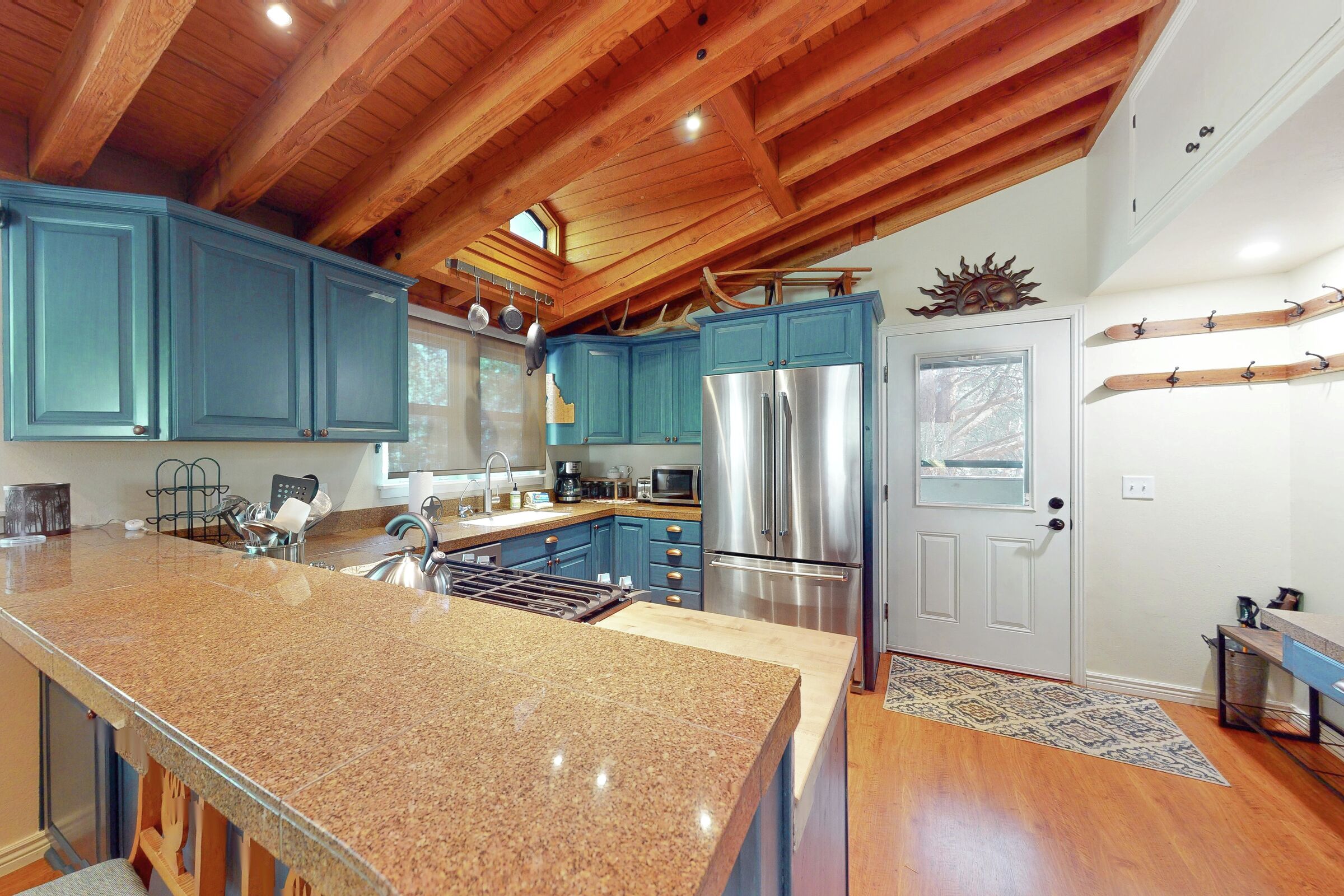 #3642 - Valley Perch - Kitchen