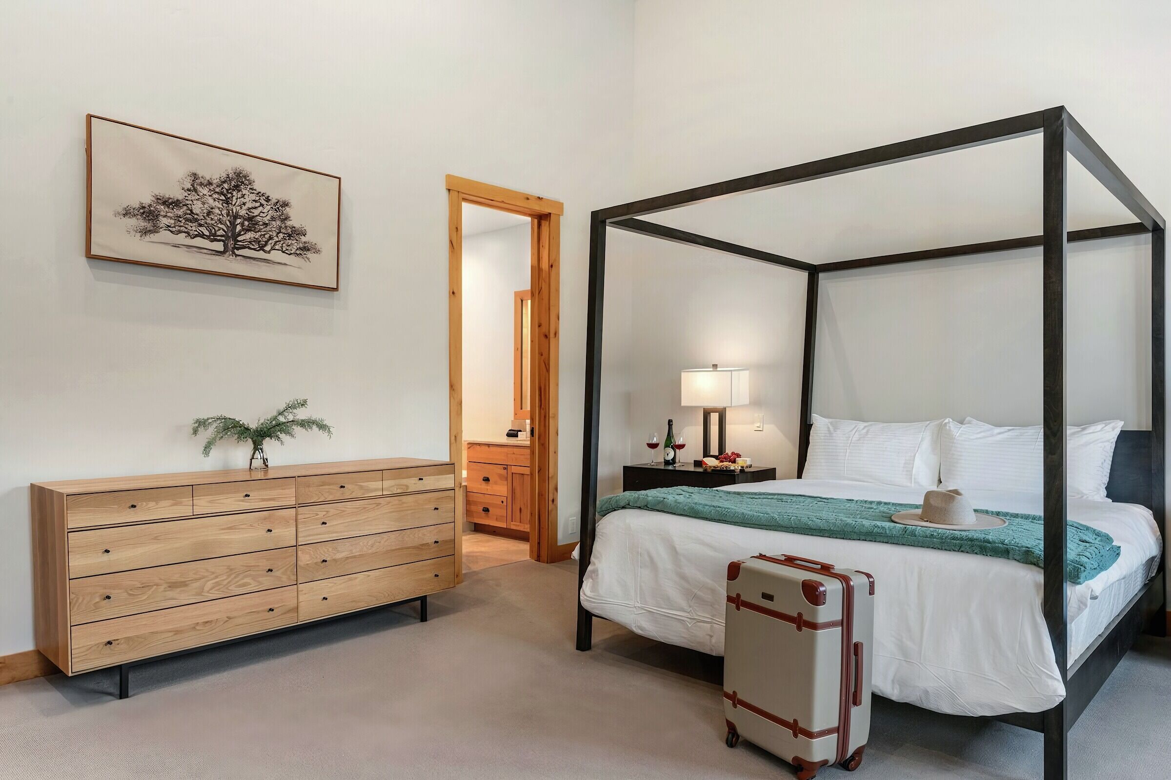 #101 - Master Bedroom