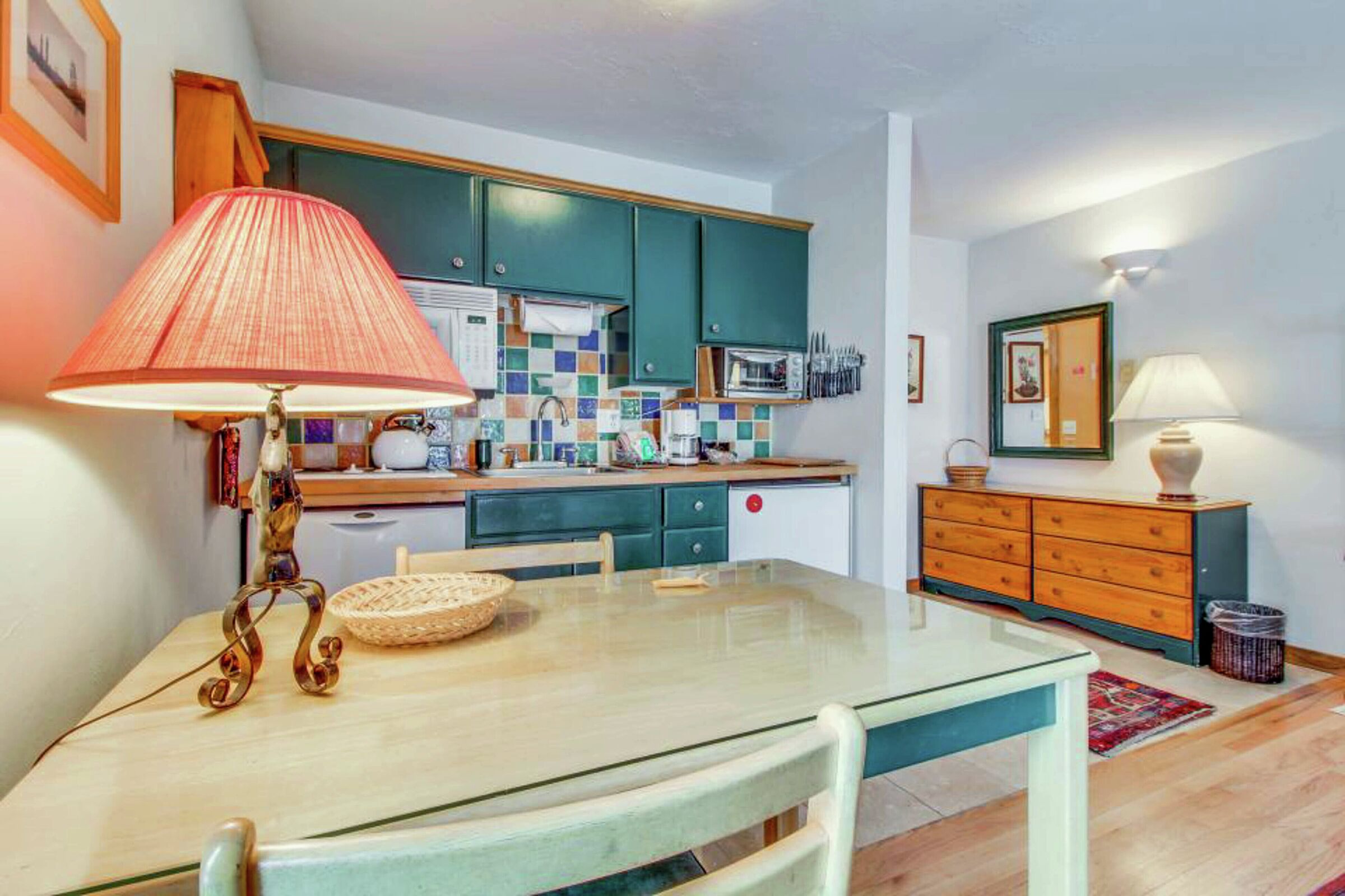 #5 - Studio Dining Room & Kitchenette