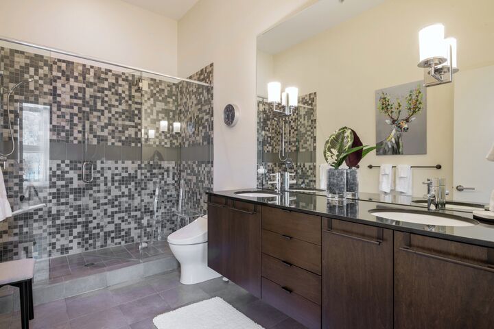#8 - Ensuite Bathroom