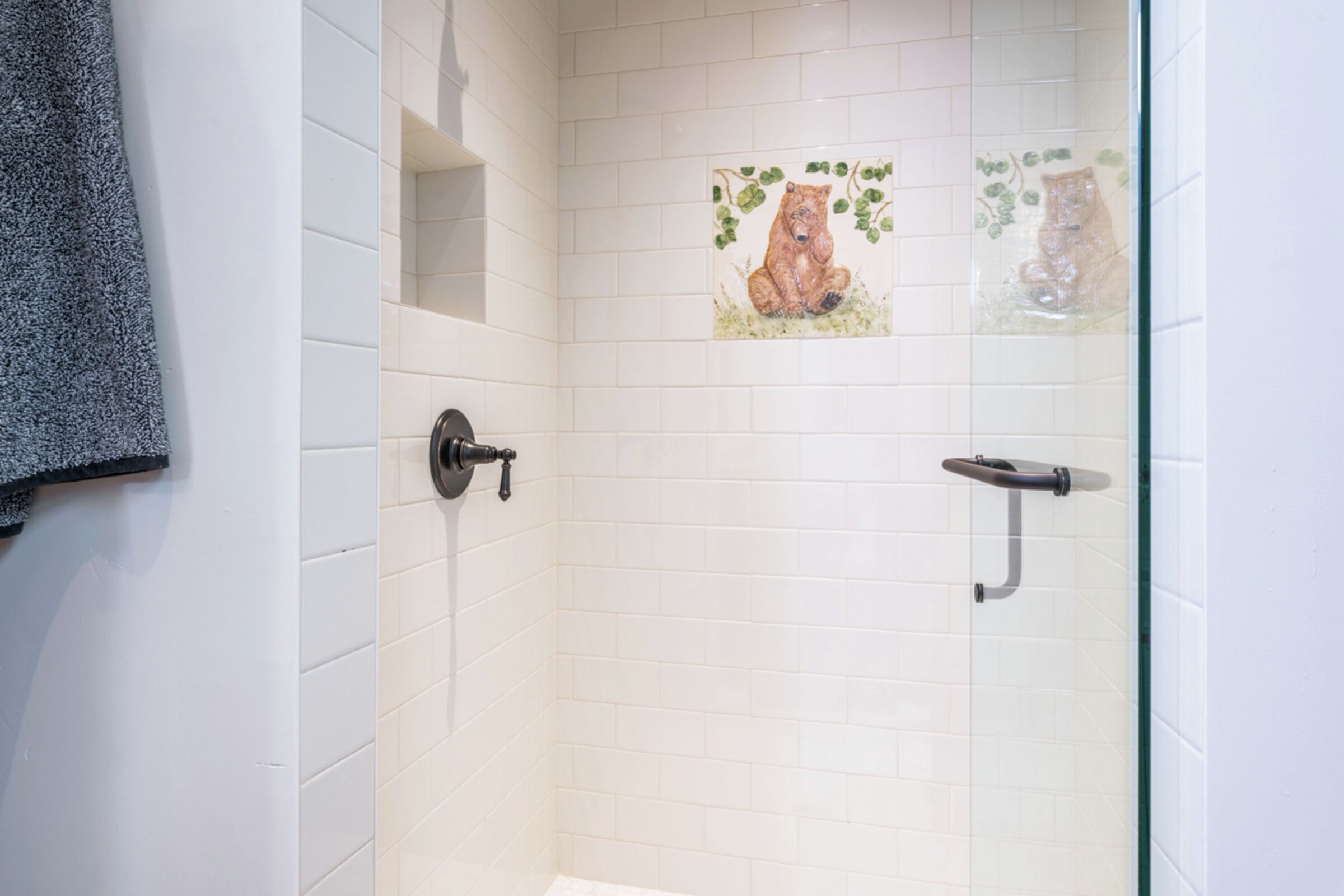 2 Bdrm 2 Bath - Bathroom