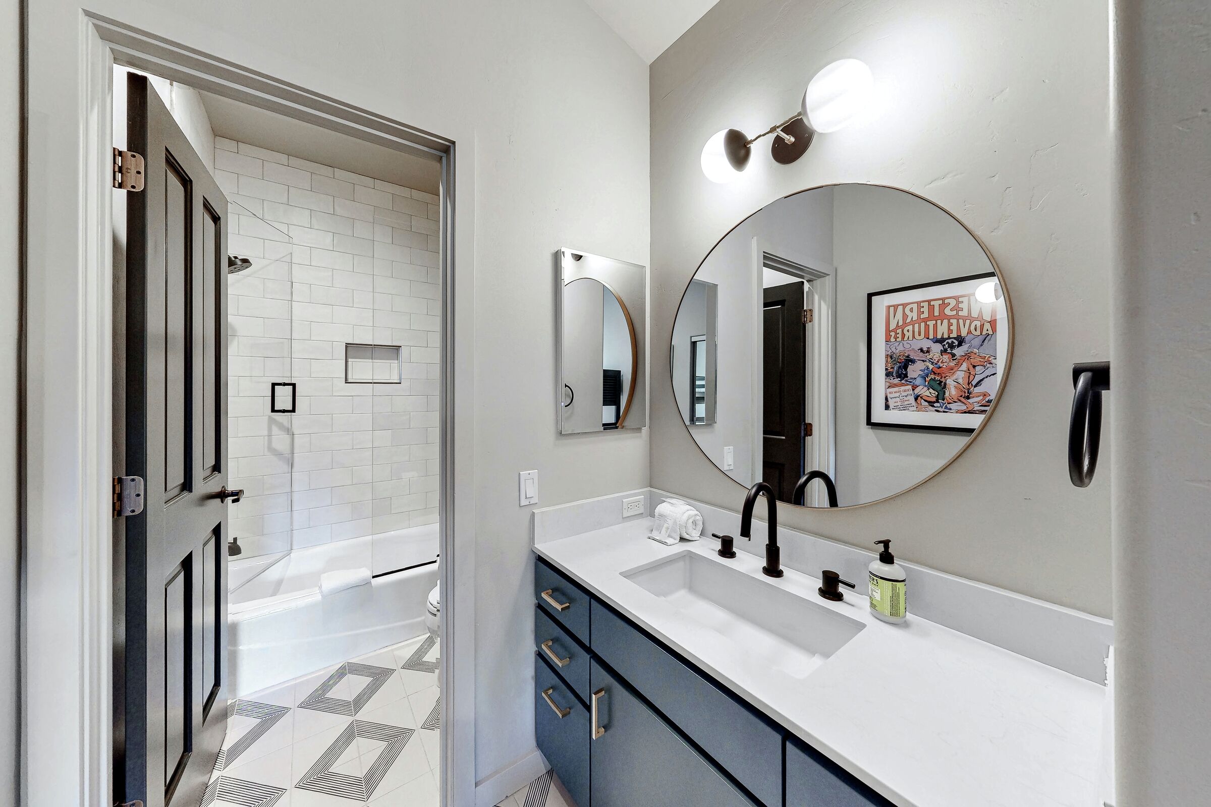 4 Bdrm 4 Bath - Bathroom