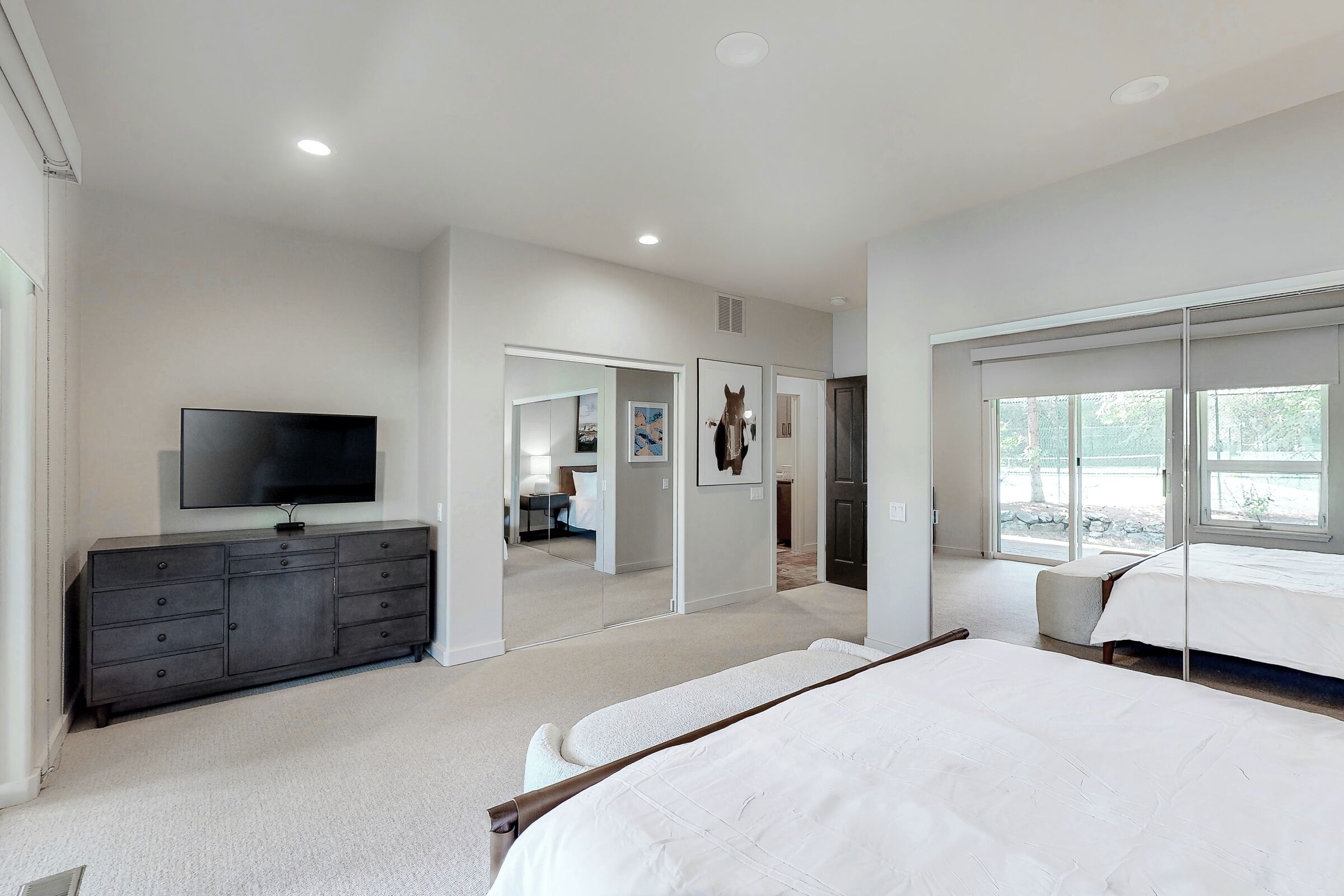 4 Bdrm 4 Bath - Bedroom