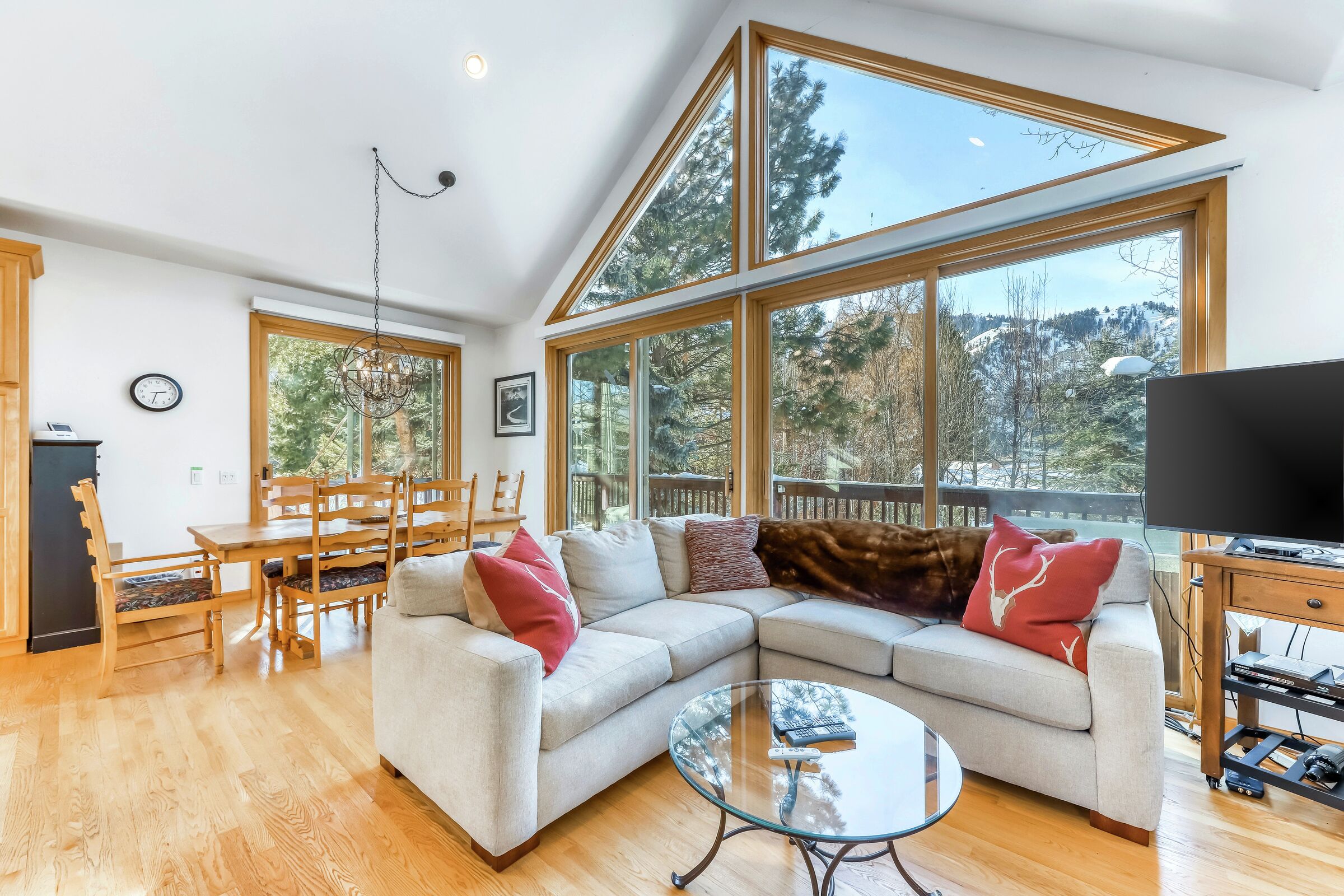 Living Room & Dining Room