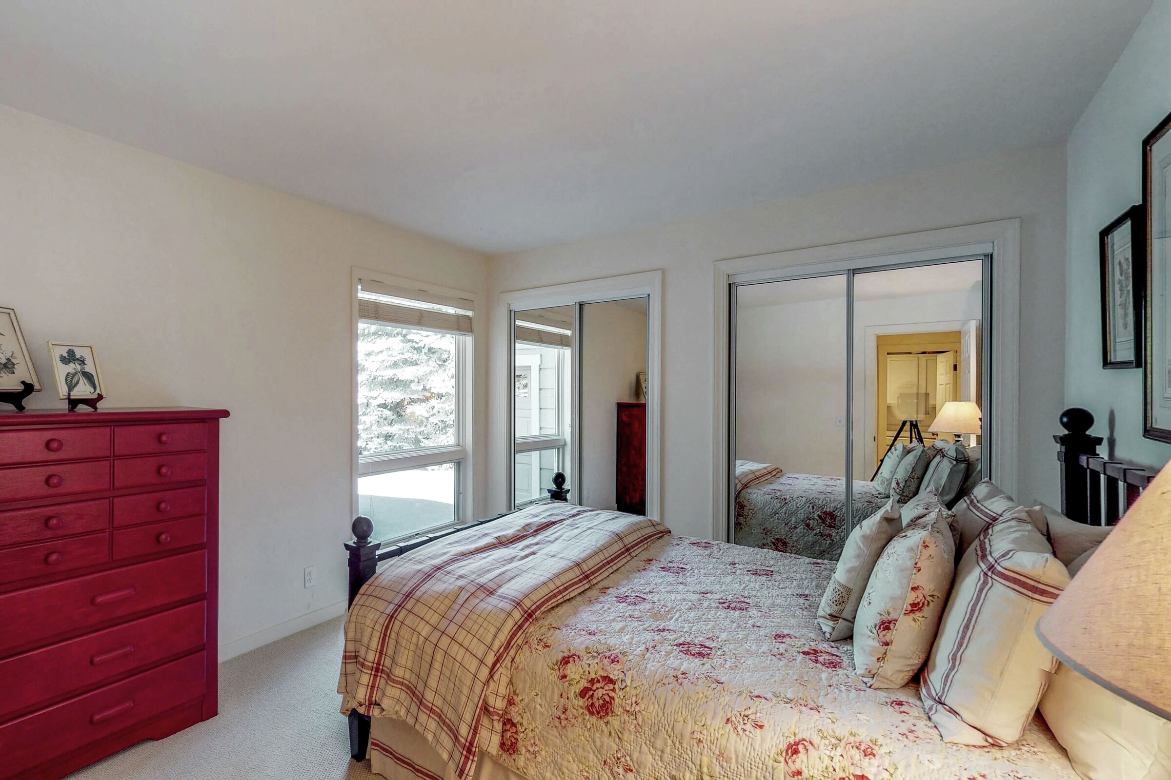 3 Bdrm + Loft HT - Bedroom