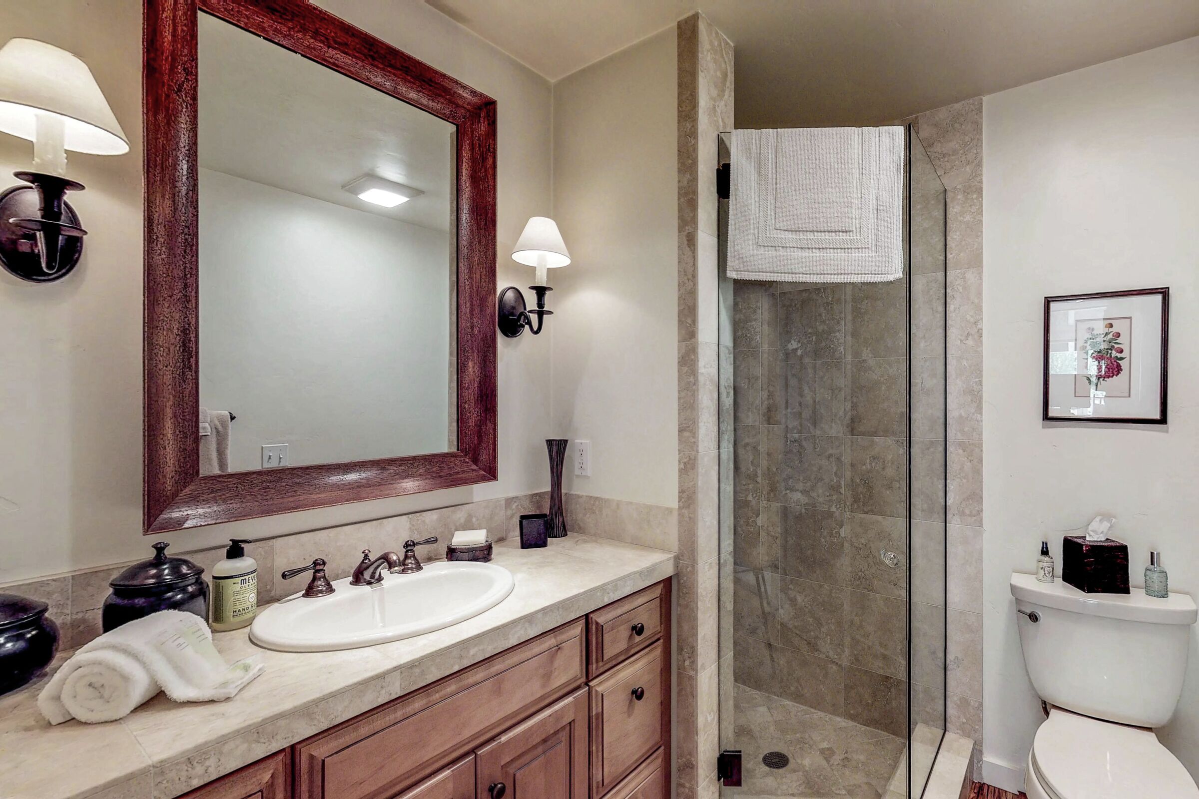 3 Bdrm + Loft HT - Bathroom