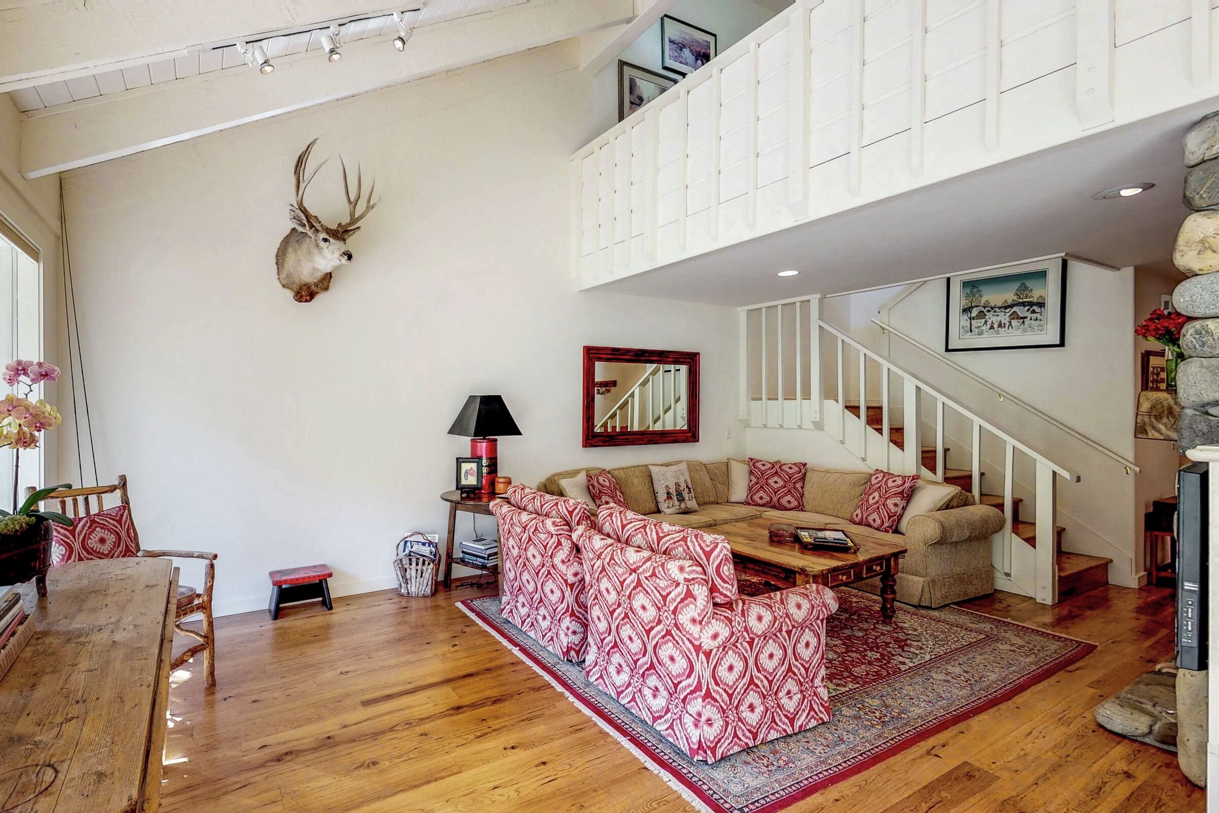 3 Bdrm + Loft HT - Living Room