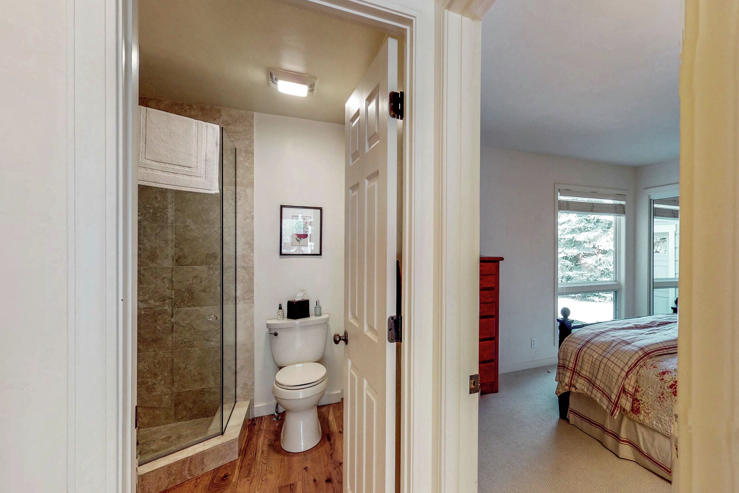 3 Bdrm + Loft HT - Bathroom