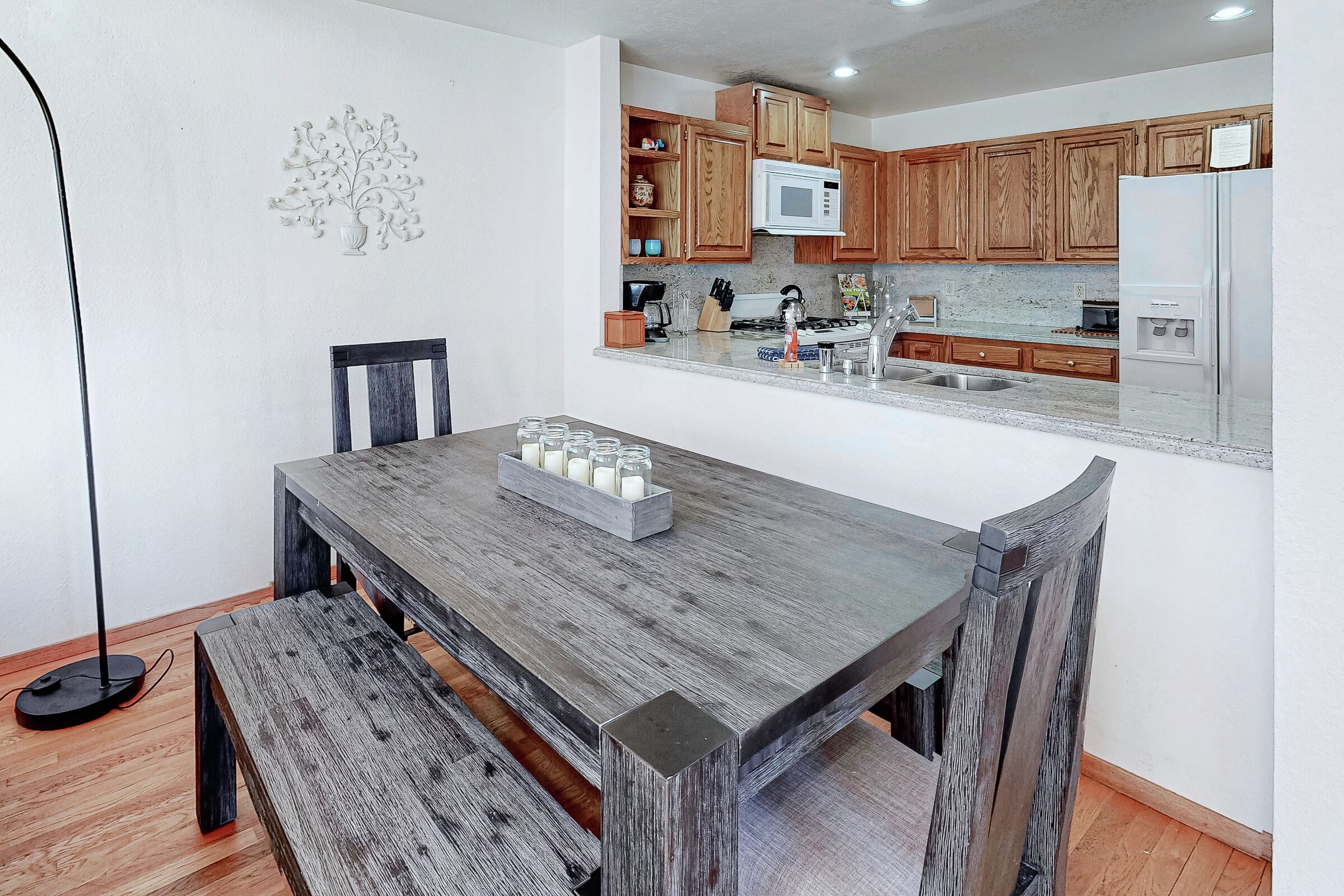 #105A - Warm Springs Retreat - Dining Room & Kitchen