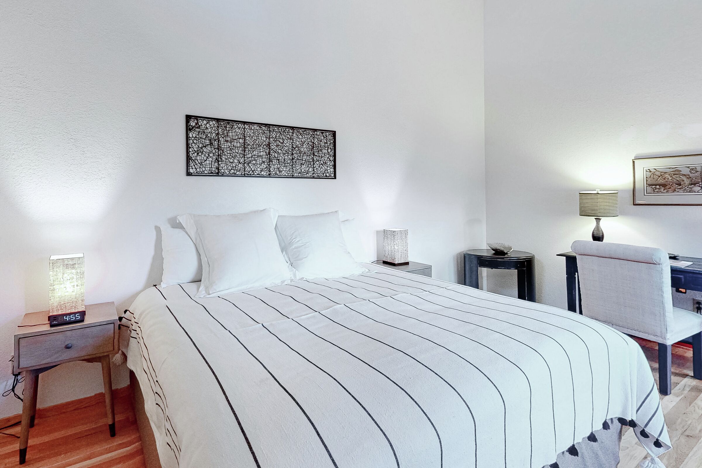 #105A - Warm Springs Retreat - Bedroom