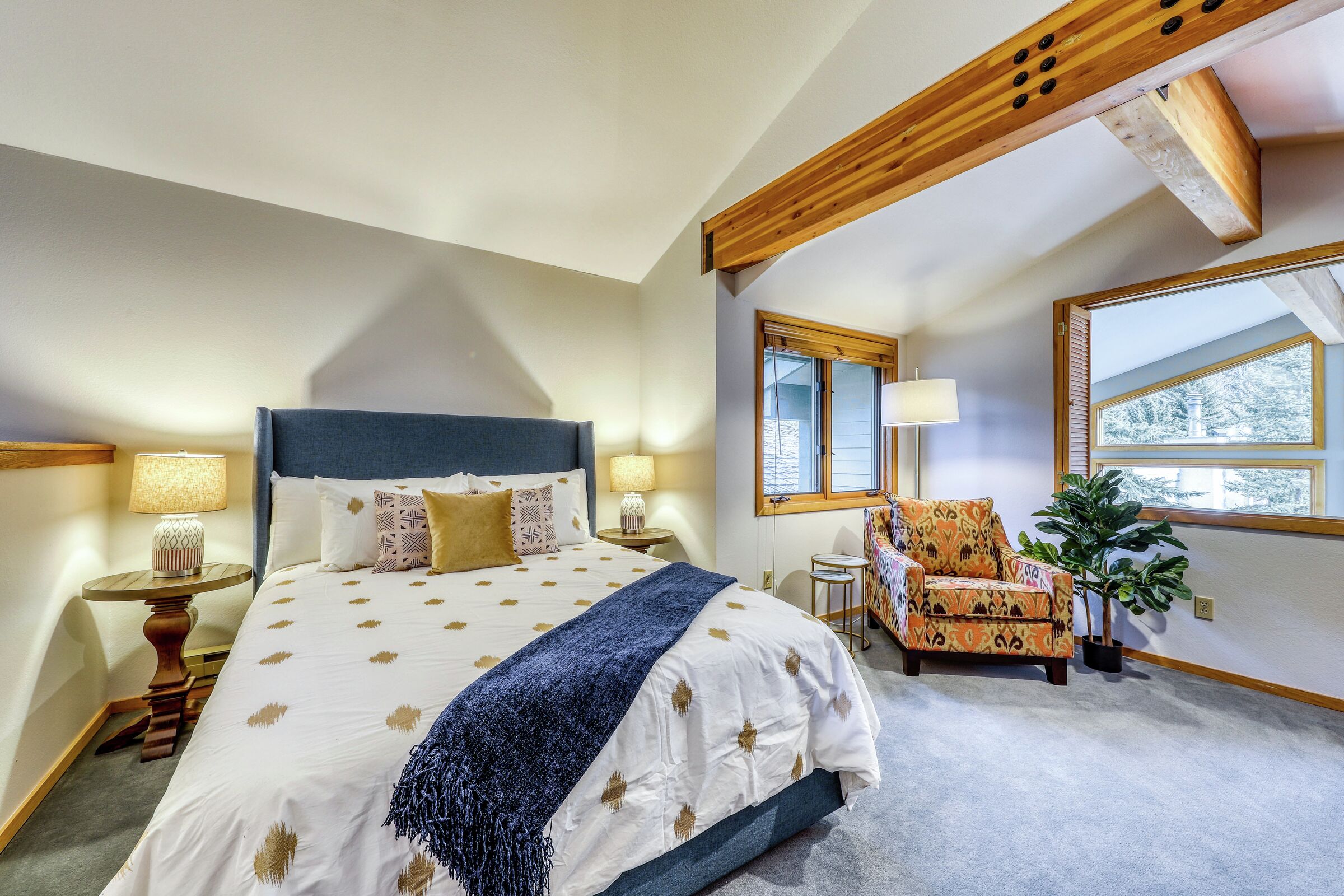#105C - Aspenwood Ski Getaway - Bedroom