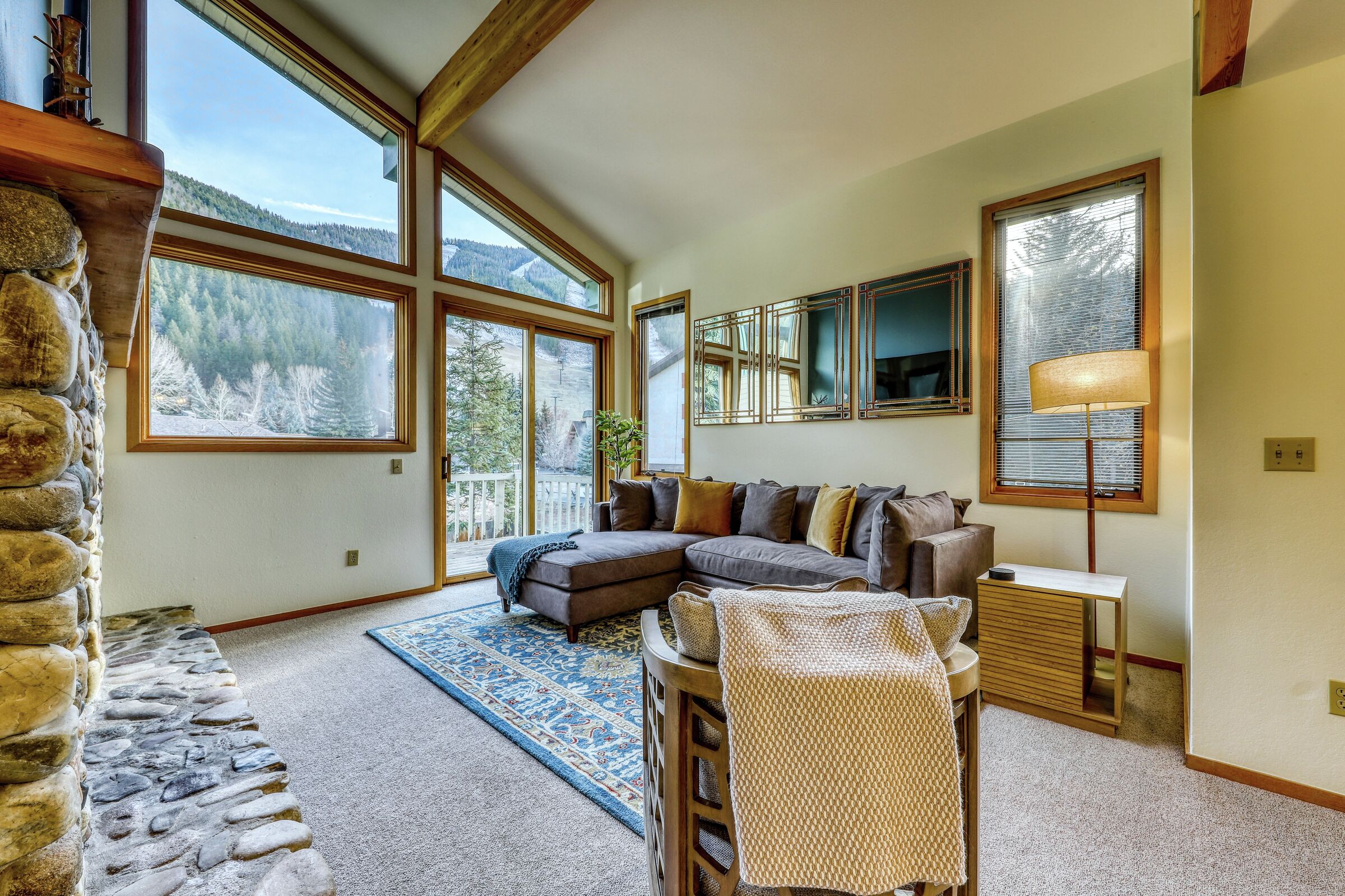 #105D - Aspenwood Escape - Living Room
